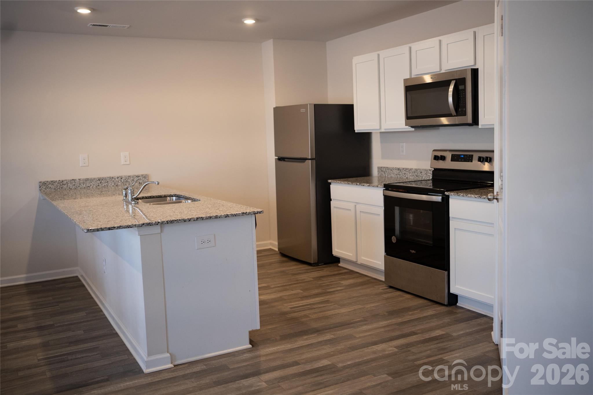 1563 Catskill Way — Newton