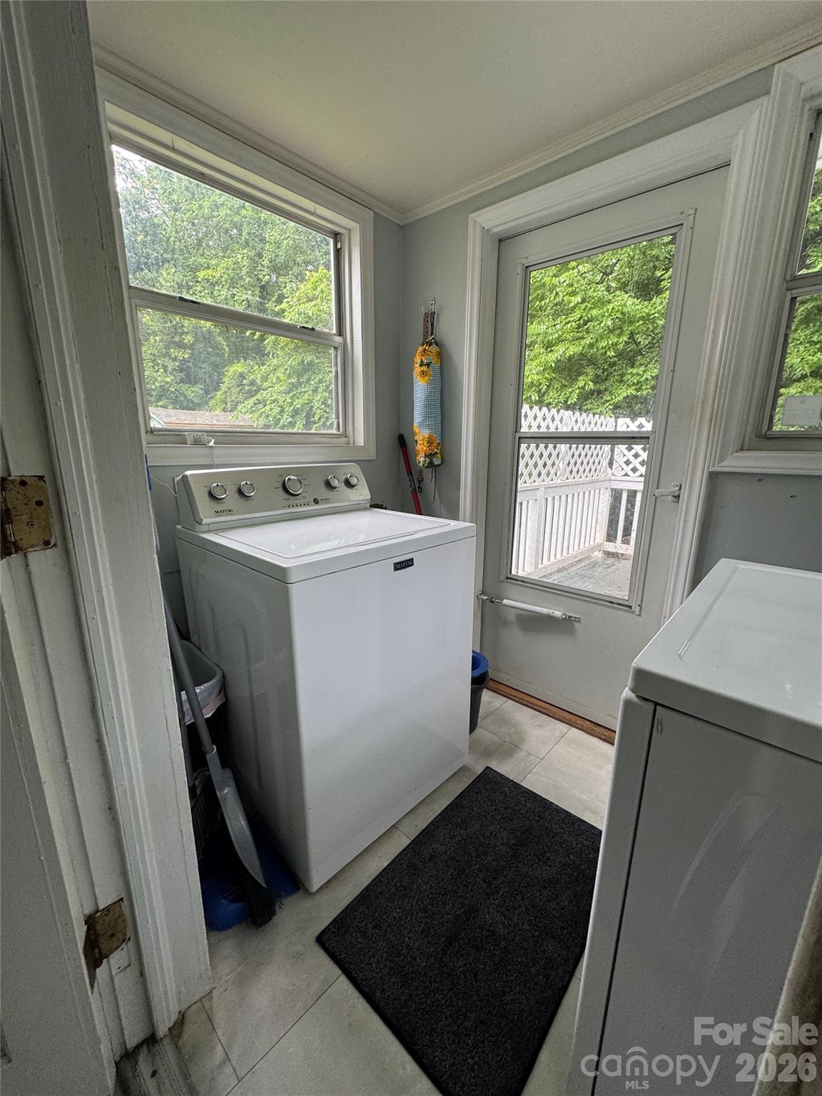 204 E Hargrave Street — Wadesboro