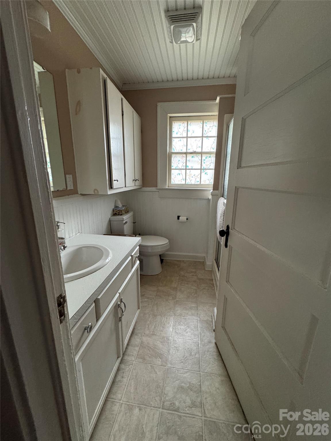 204 E Hargrave Street — Wadesboro