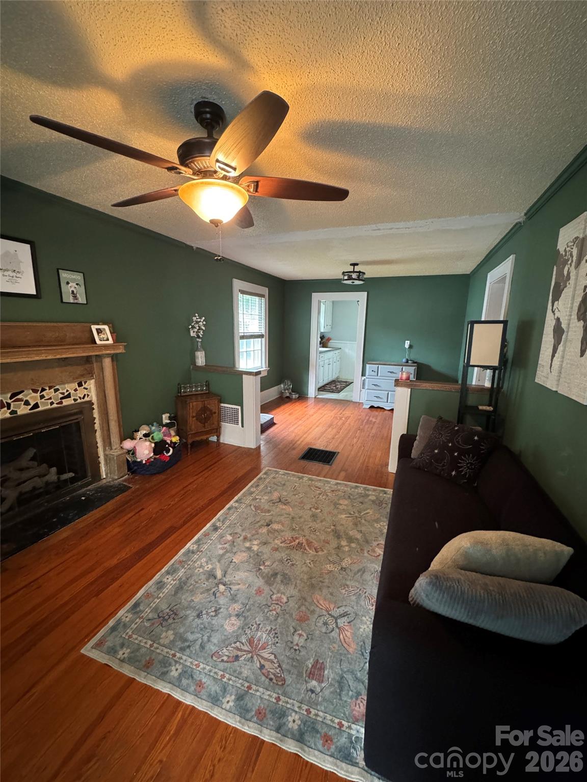 204 E Hargrave Street — Wadesboro