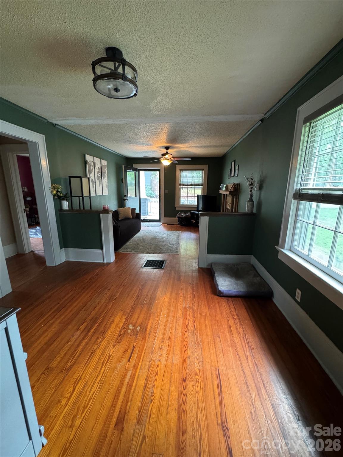 204 E Hargrave Street — Wadesboro