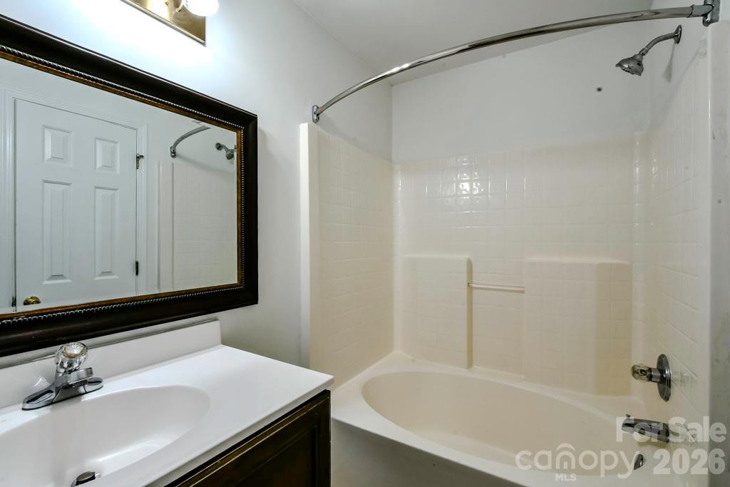 3510 Tracy Glenn Court — Charlotte