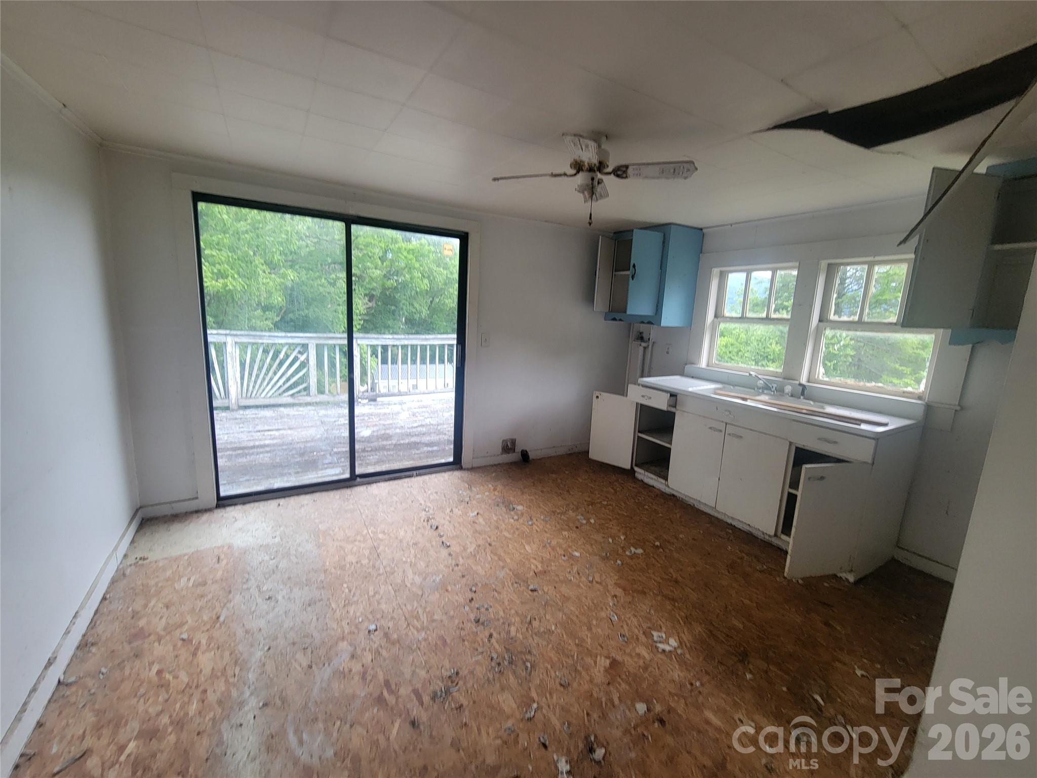 170 Ray Street — Waynesville