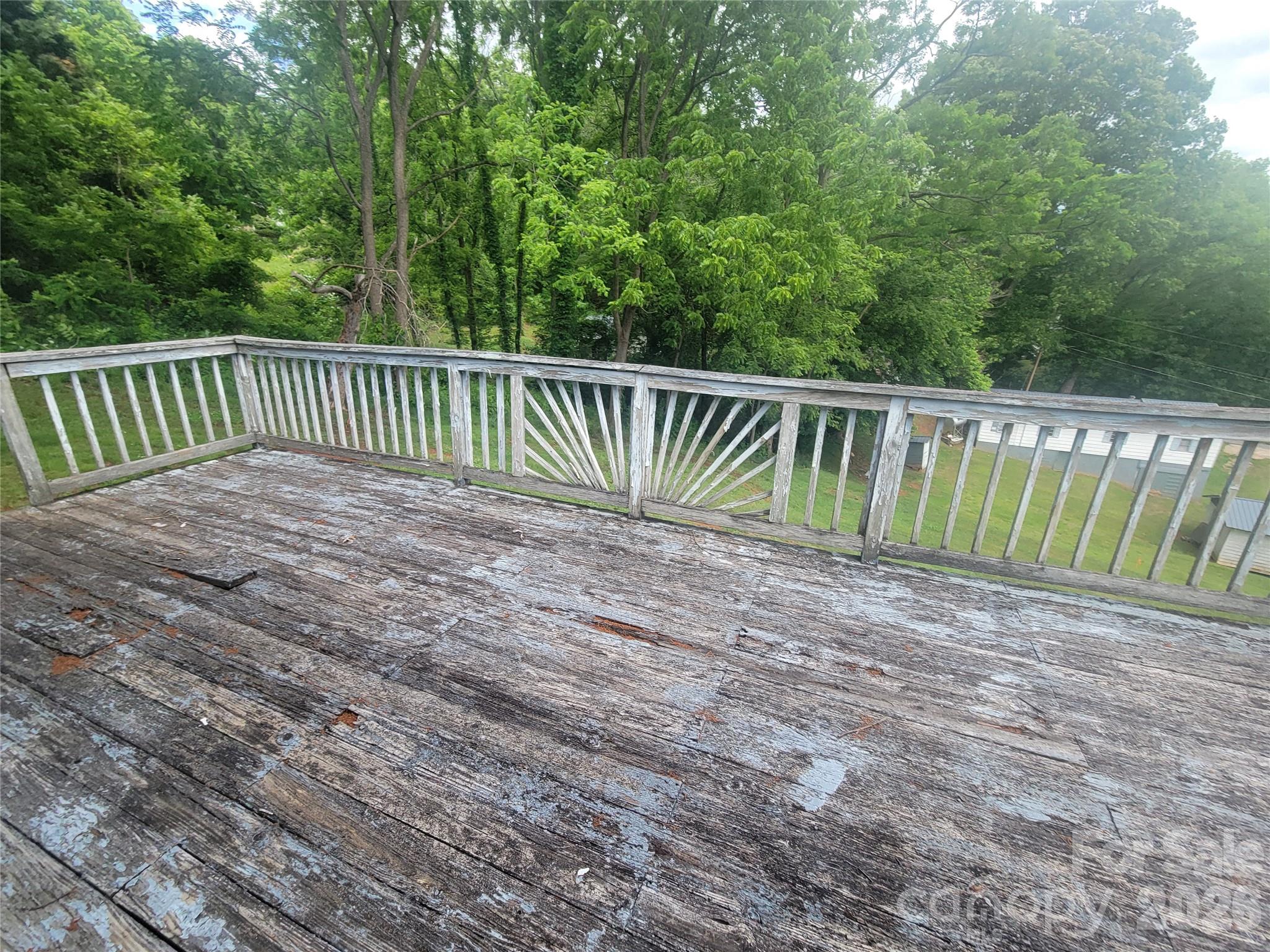 170 Ray Street — Waynesville