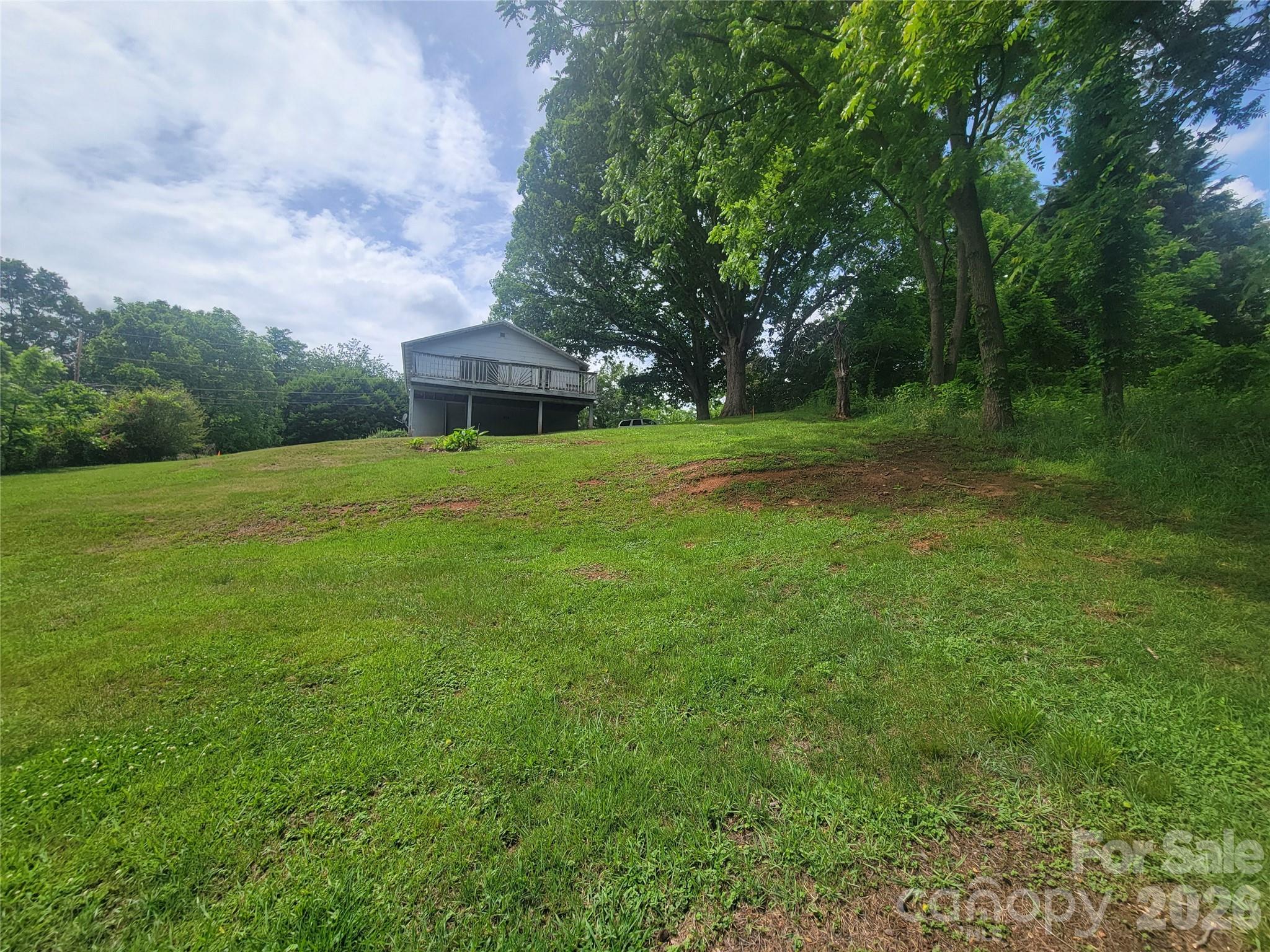 170 Ray Street — Waynesville