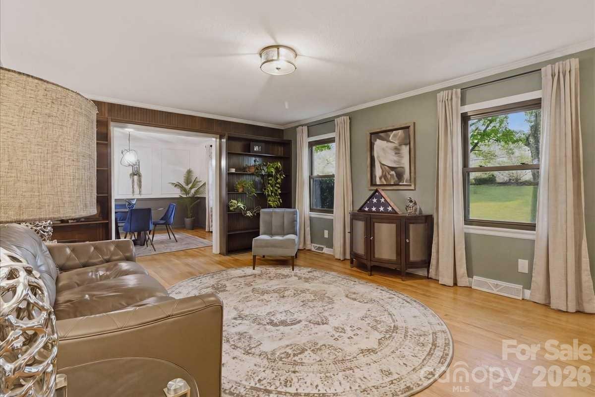 2728 India Hook Road — Rock Hill