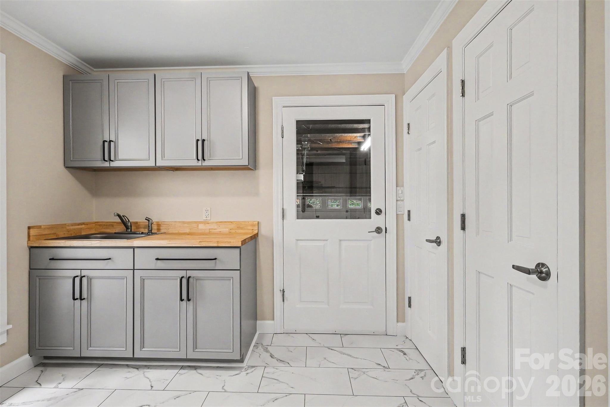 762 Courtney Street SE — Concord