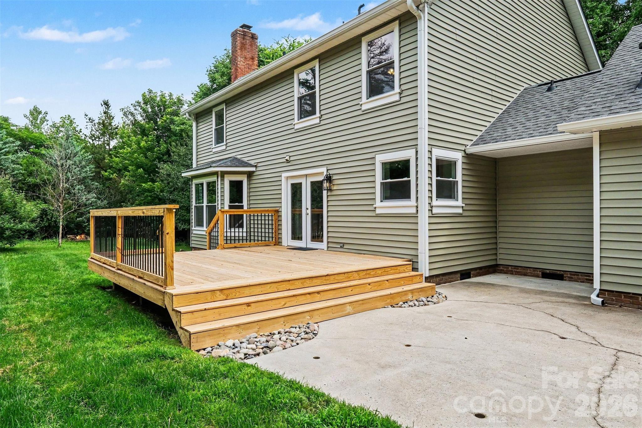 762 Courtney Street SE — Concord