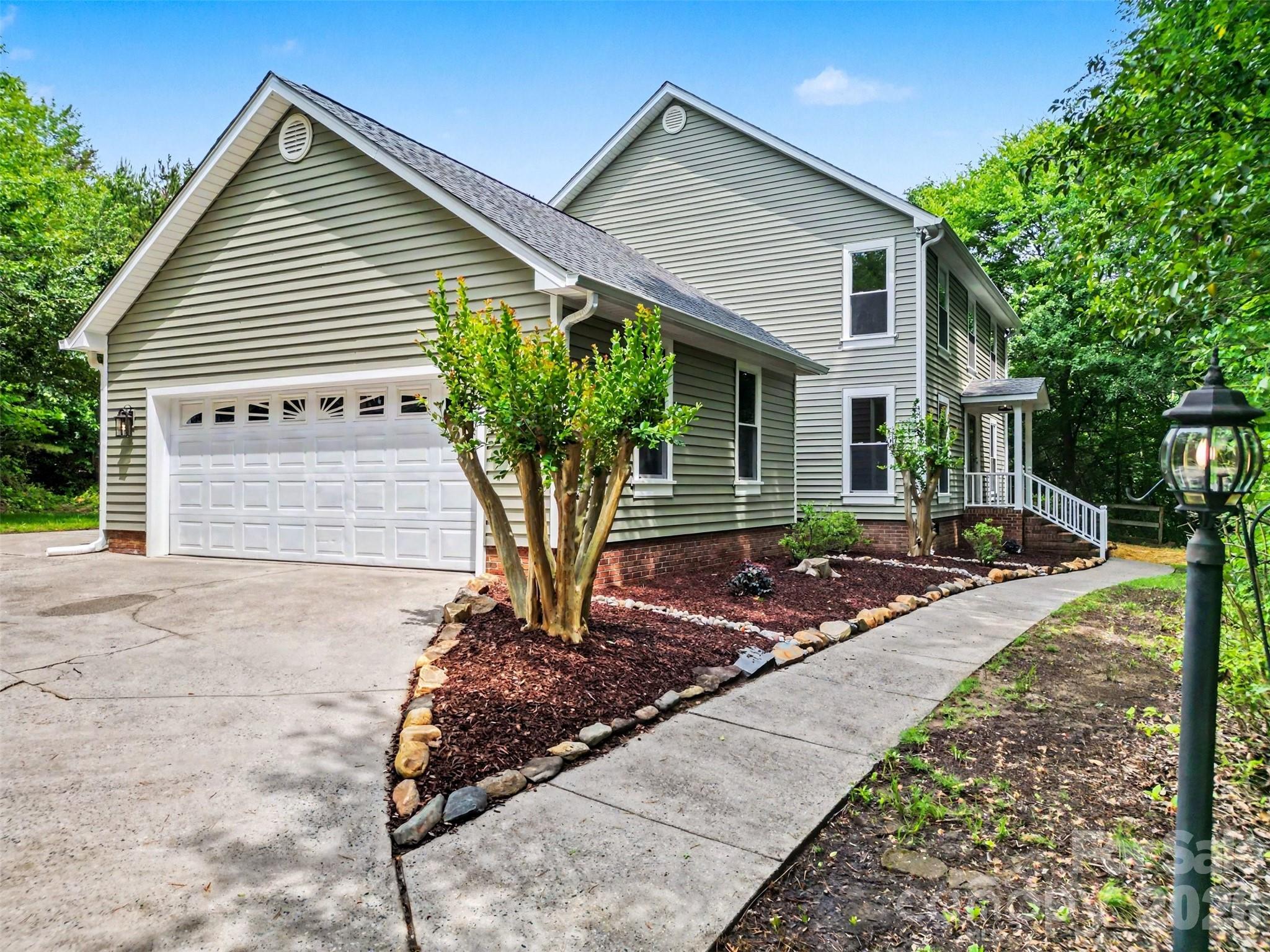 762 Courtney Street SE — Concord