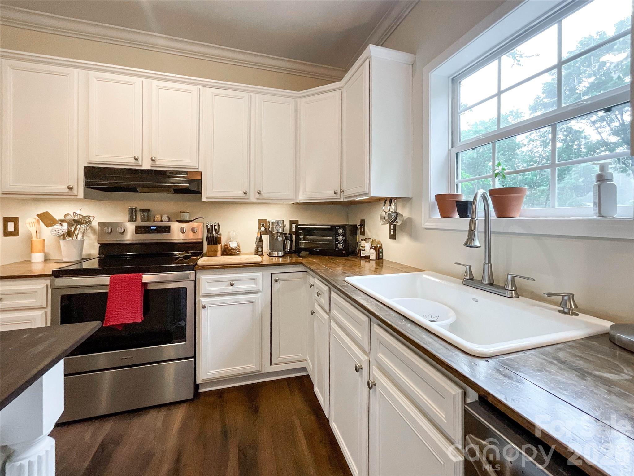 5507 S Rocky River Road — Monroe