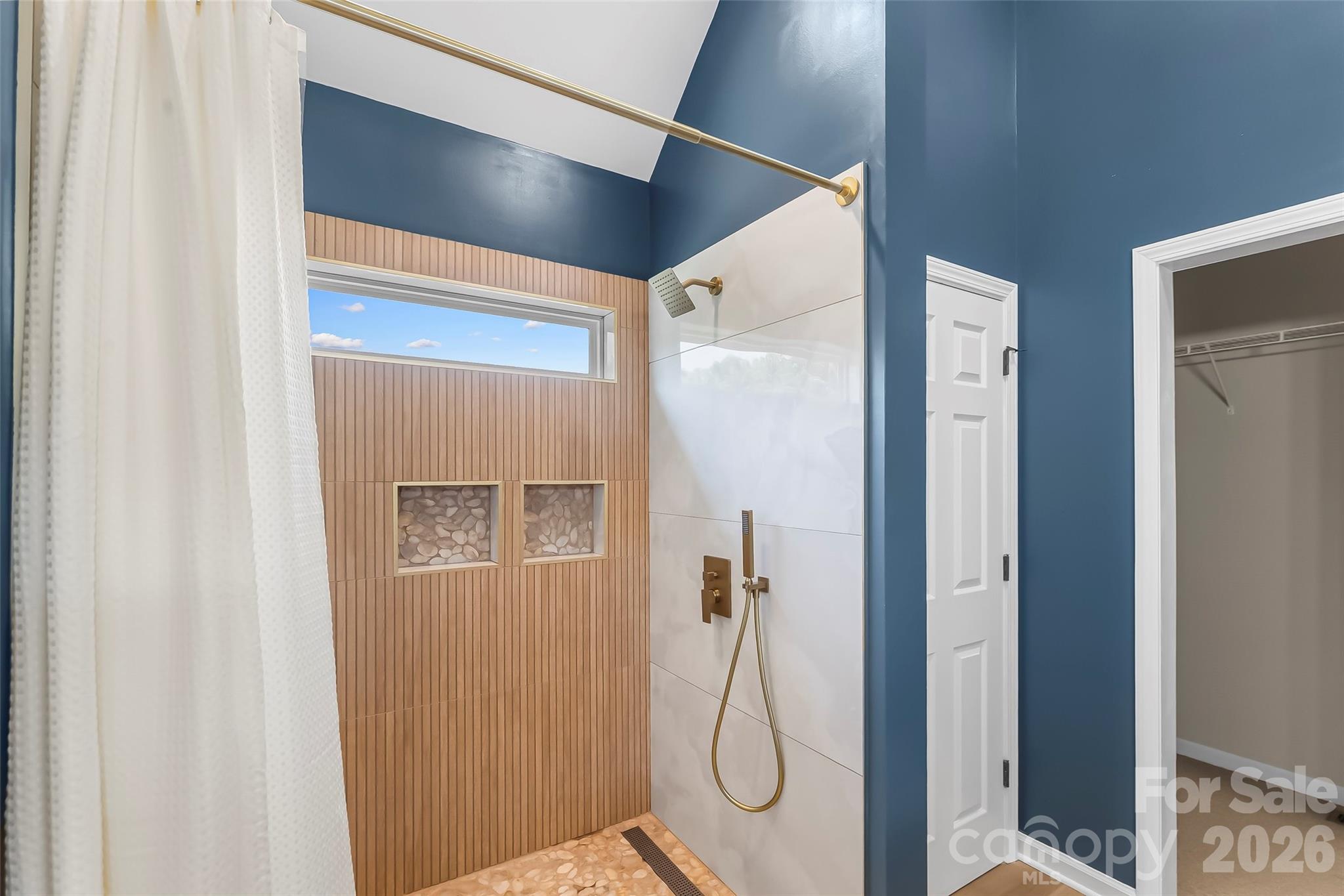 2103 Olde Pond Court SE — Hudson