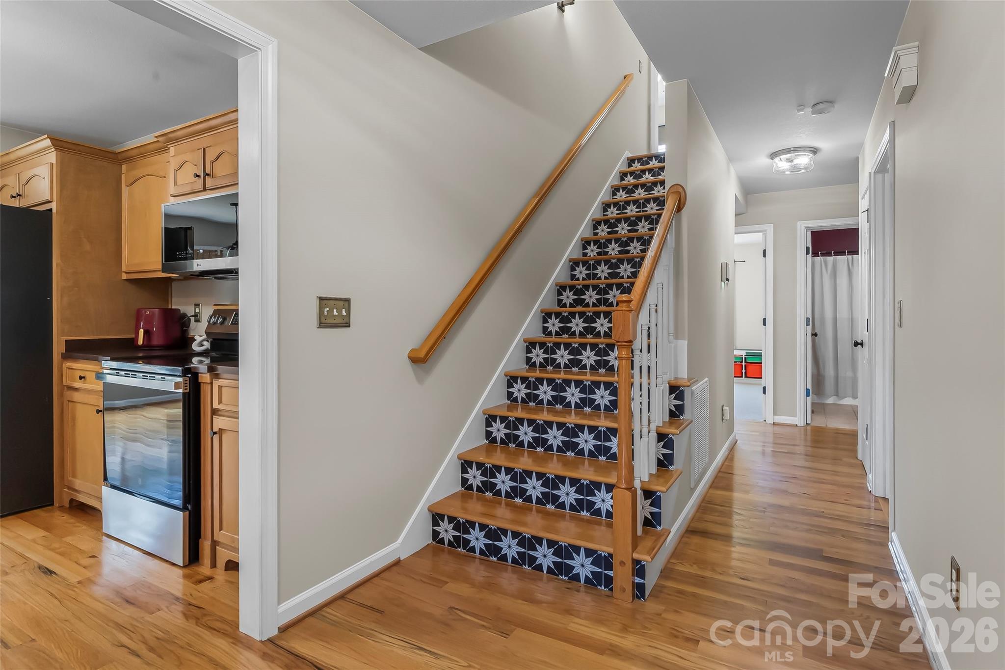 2103 Olde Pond Court SE — Hudson