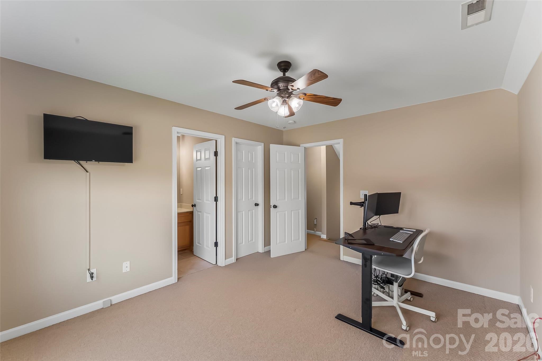 2103 Olde Pond Court SE — Hudson