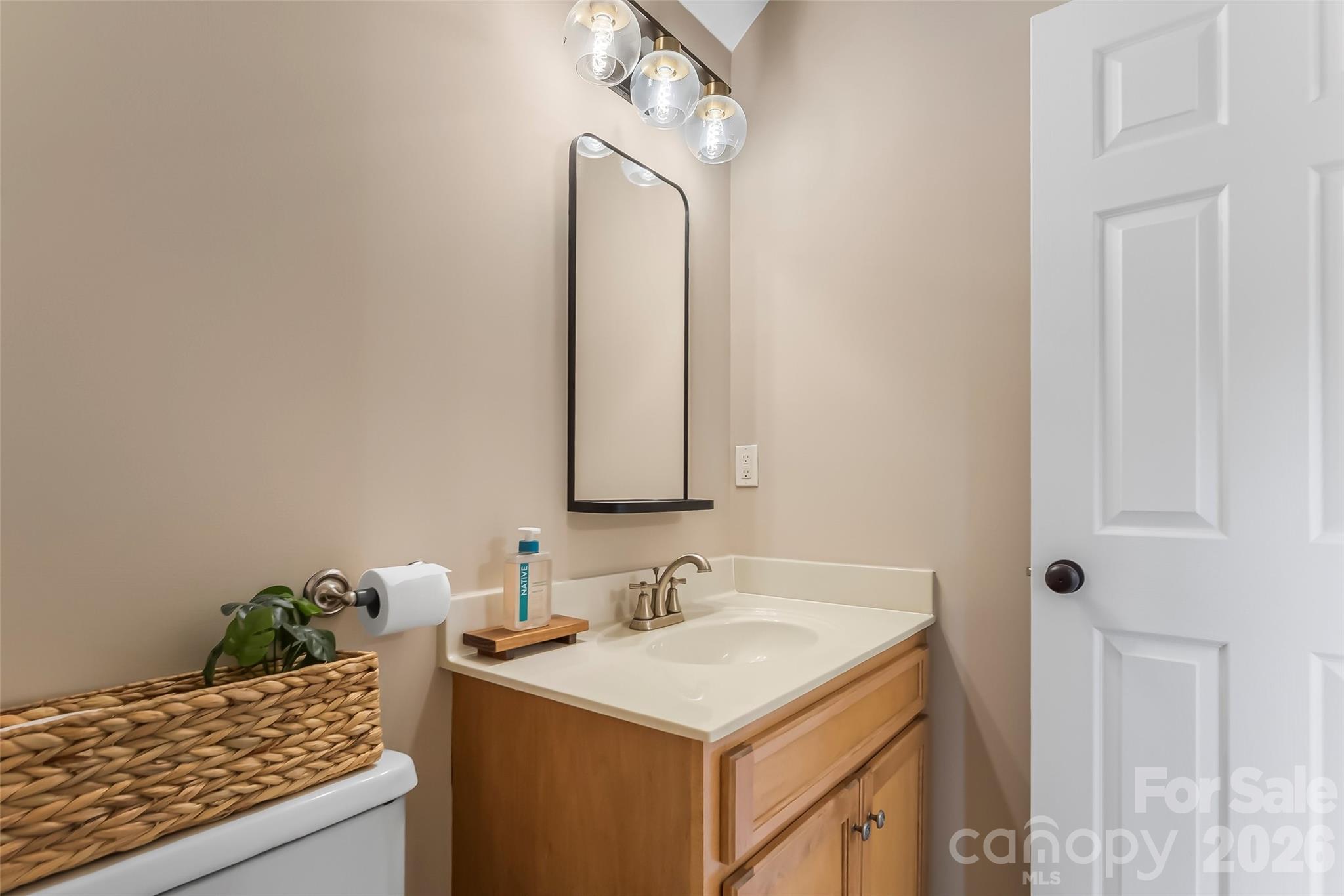 2103 Olde Pond Court SE — Hudson