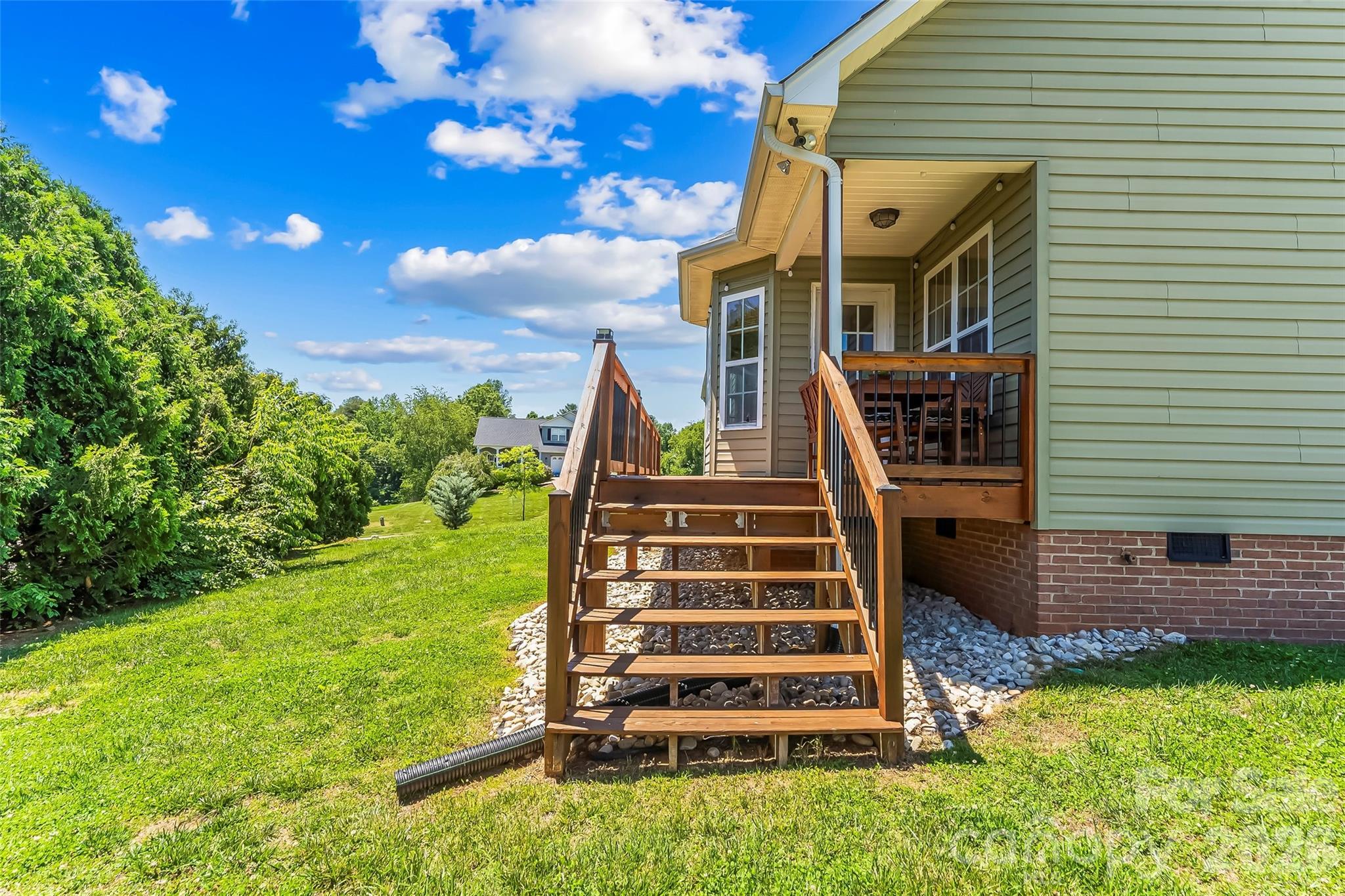 2103 Olde Pond Court SE — Hudson