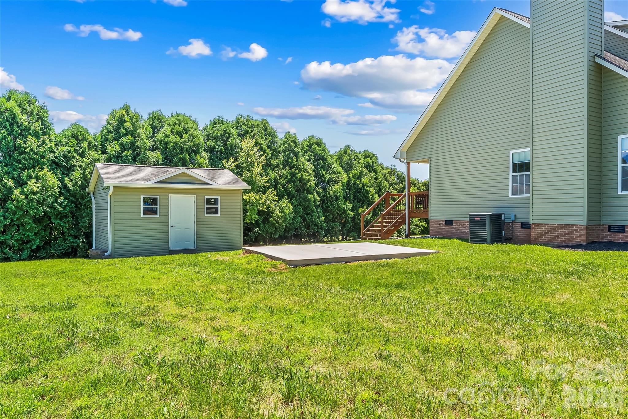 2103 Olde Pond Court SE — Hudson