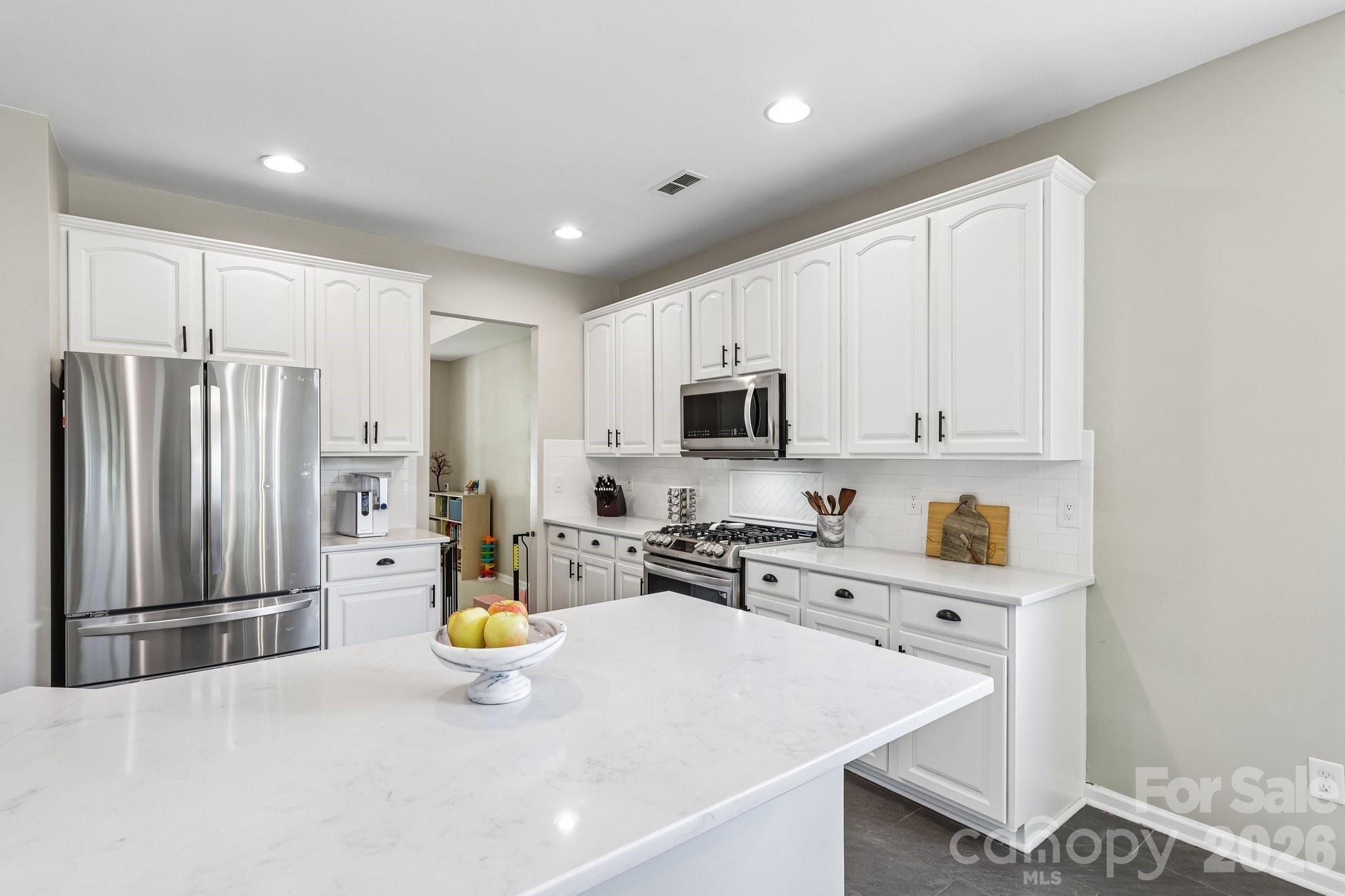 13713 Delstone Drive — Huntersville
