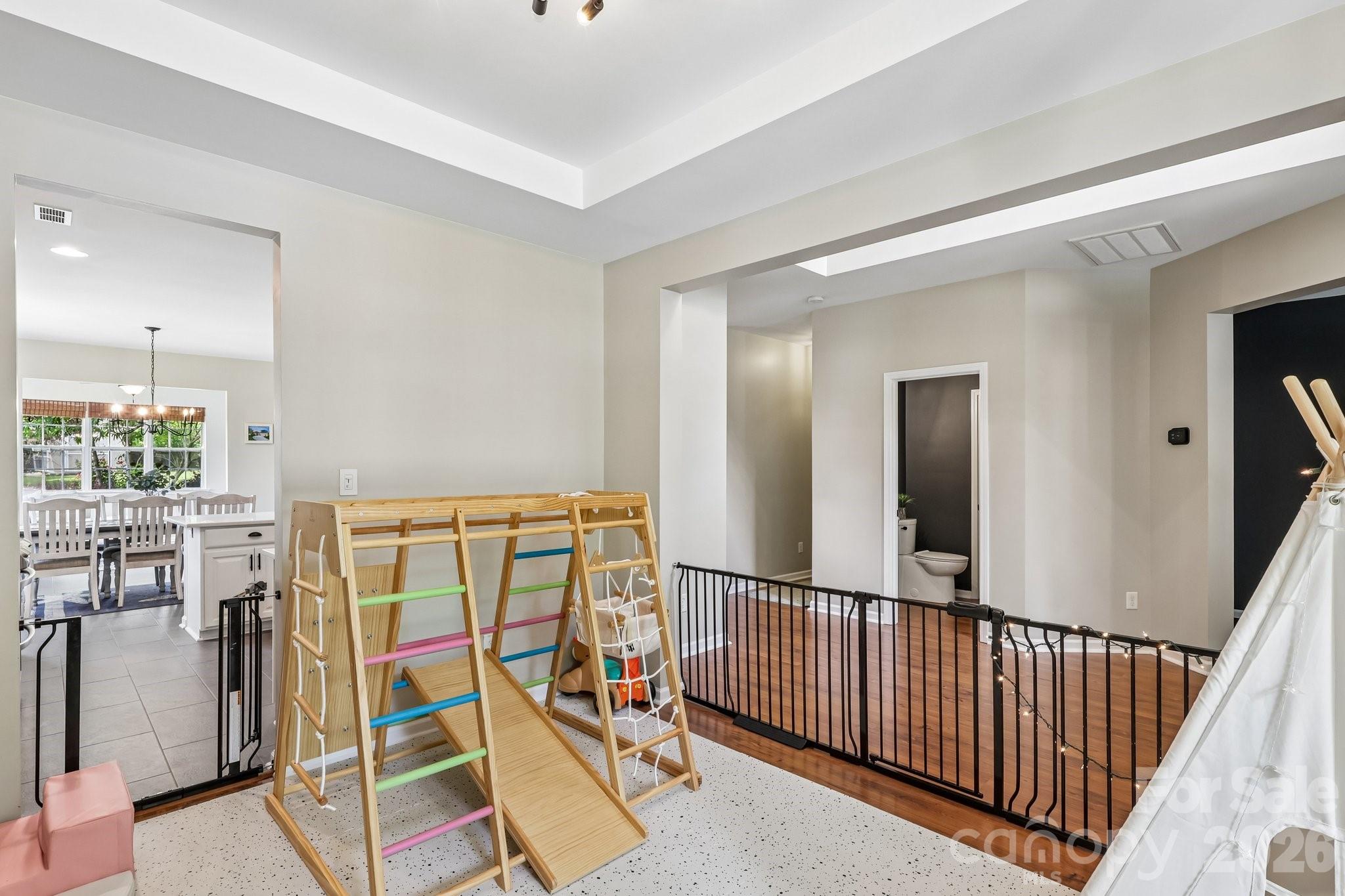 13713 Delstone Drive — Huntersville