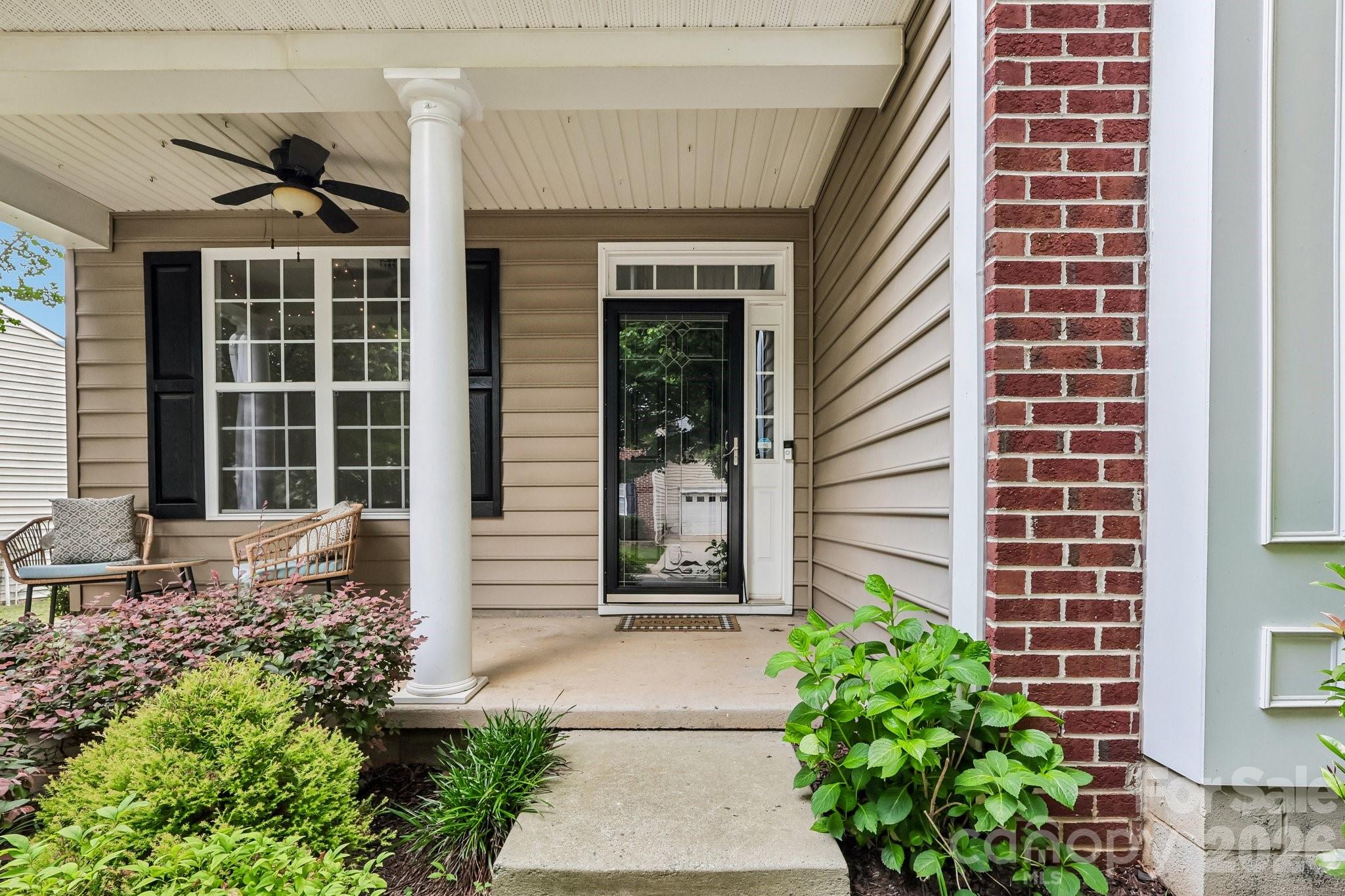 13713 Delstone Drive — Huntersville