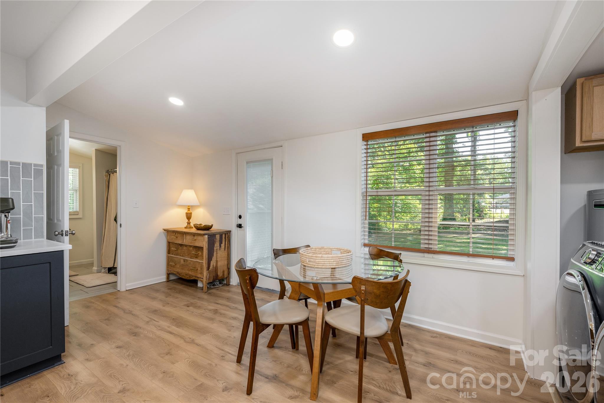 40 Dove Haven Lane — Hendersonville