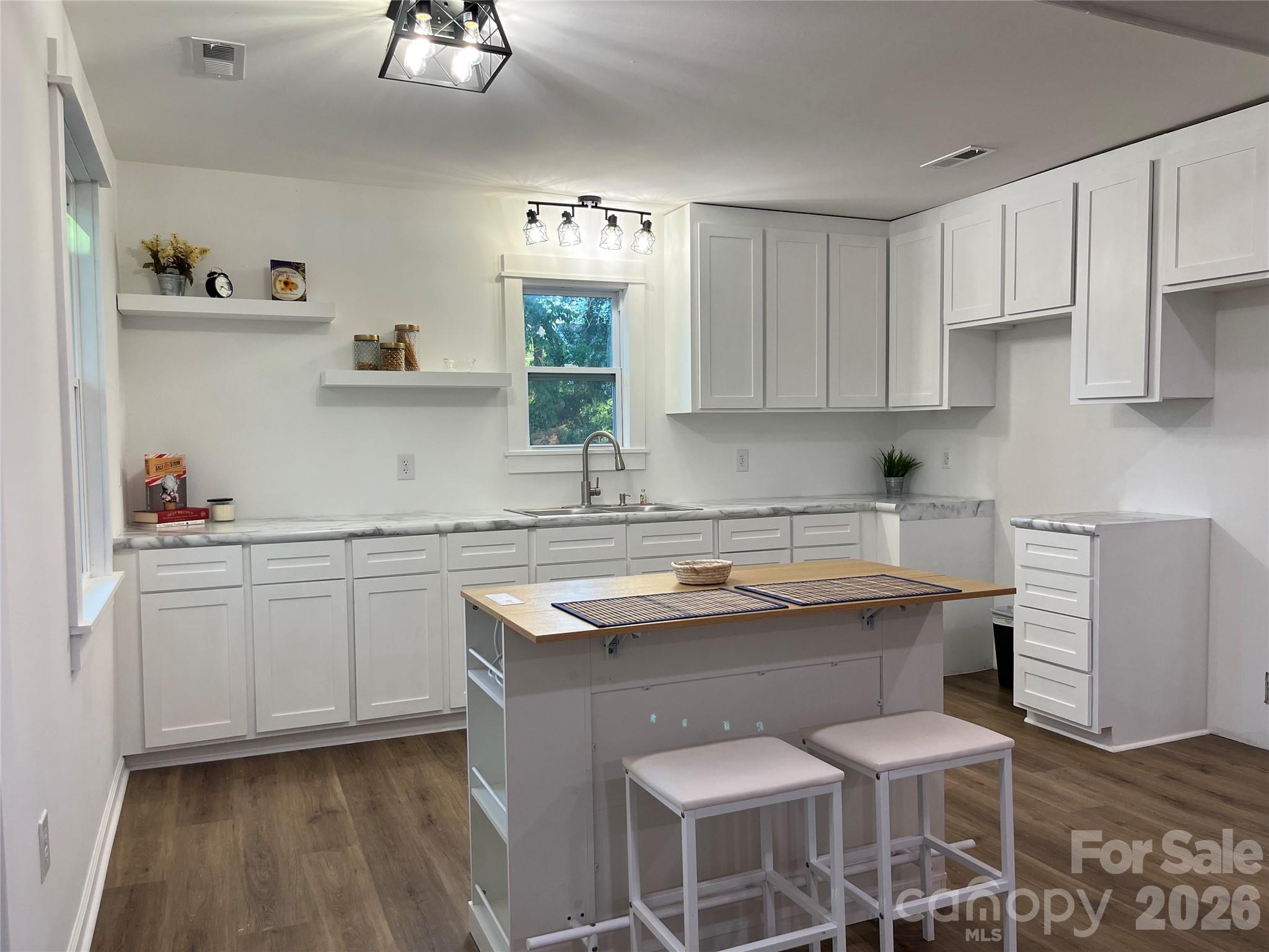 1601 Sigmon Street — Lincolnton