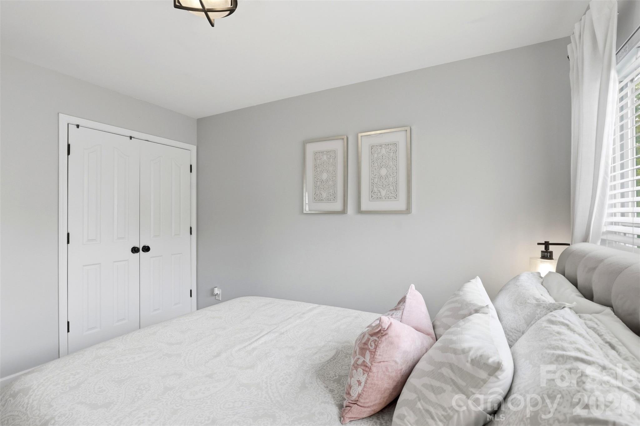 12213 Monteith Grove Drive — Huntersville