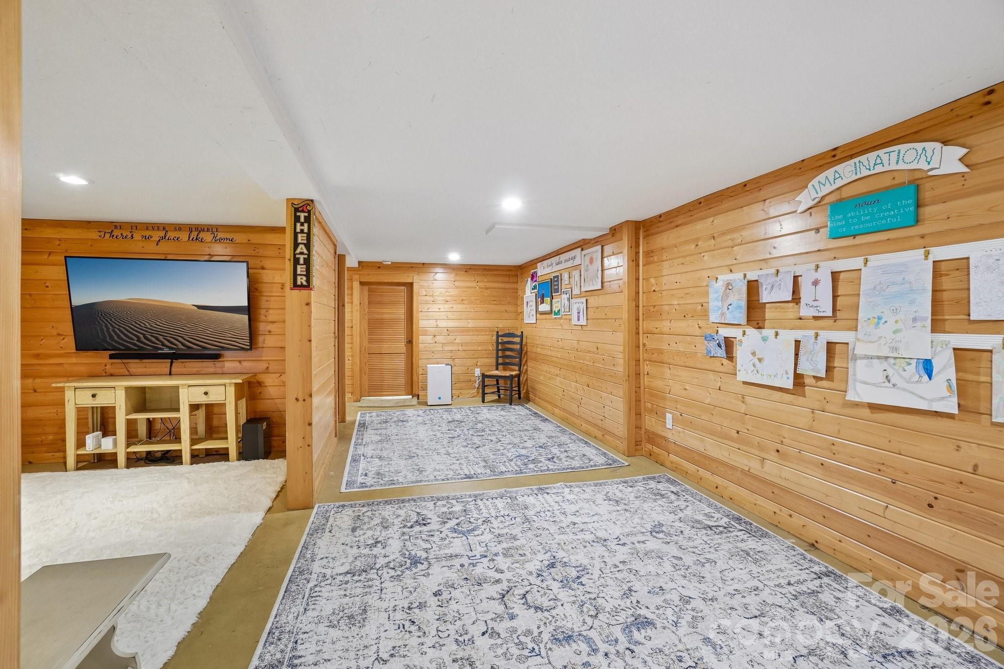 434 Dovers Branch Road — Burnsville