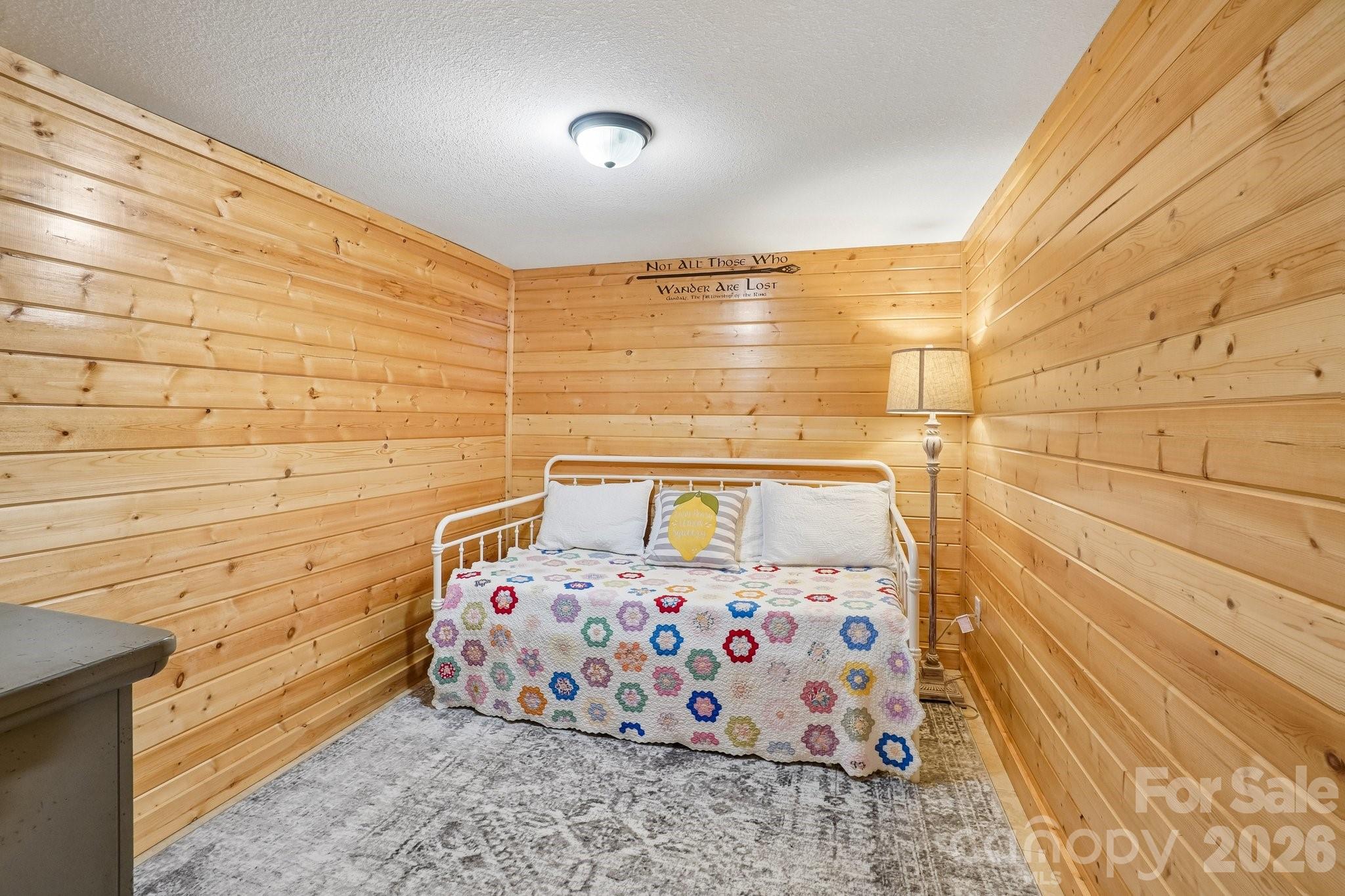 434 Dovers Branch Road — Burnsville