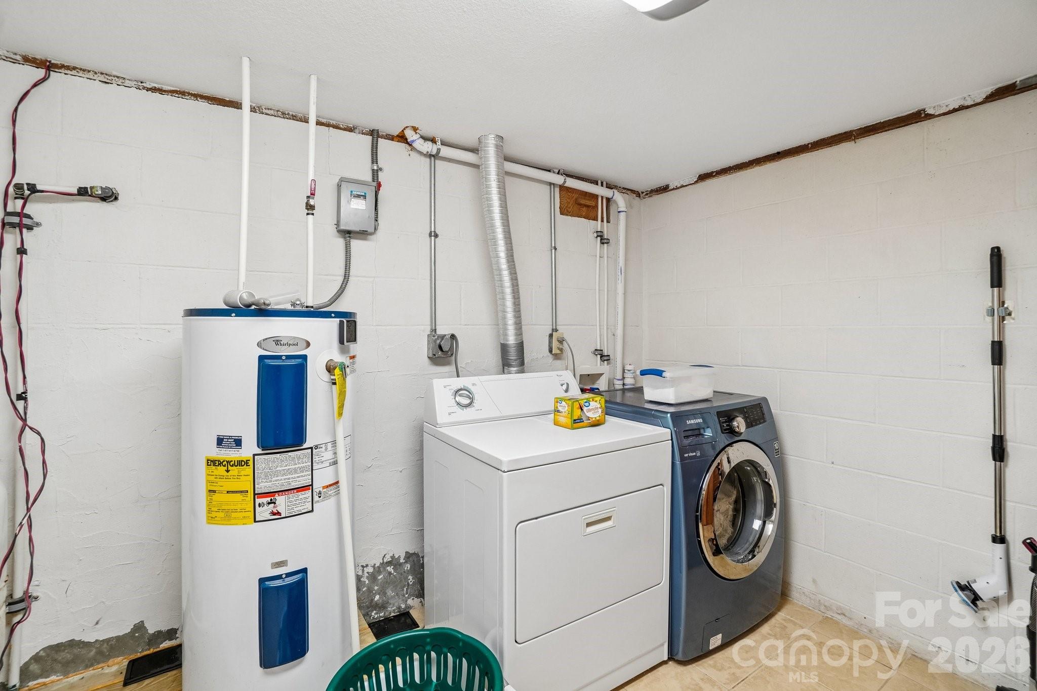 434 Dovers Branch Road — Burnsville