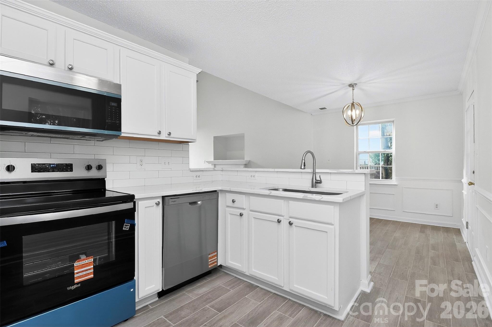 1194 Tufton Place NW — Concord