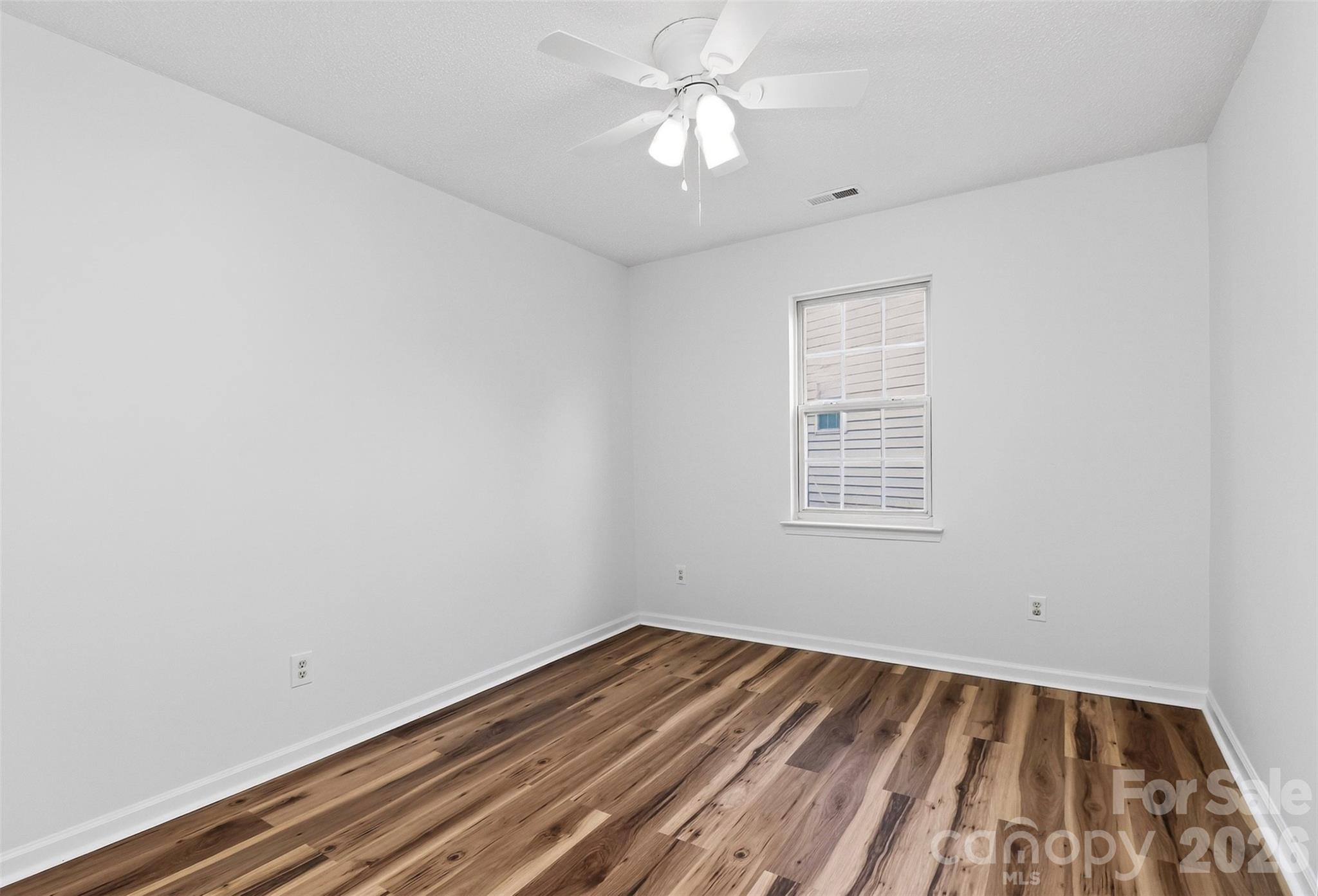 1194 Tufton Place NW — Concord