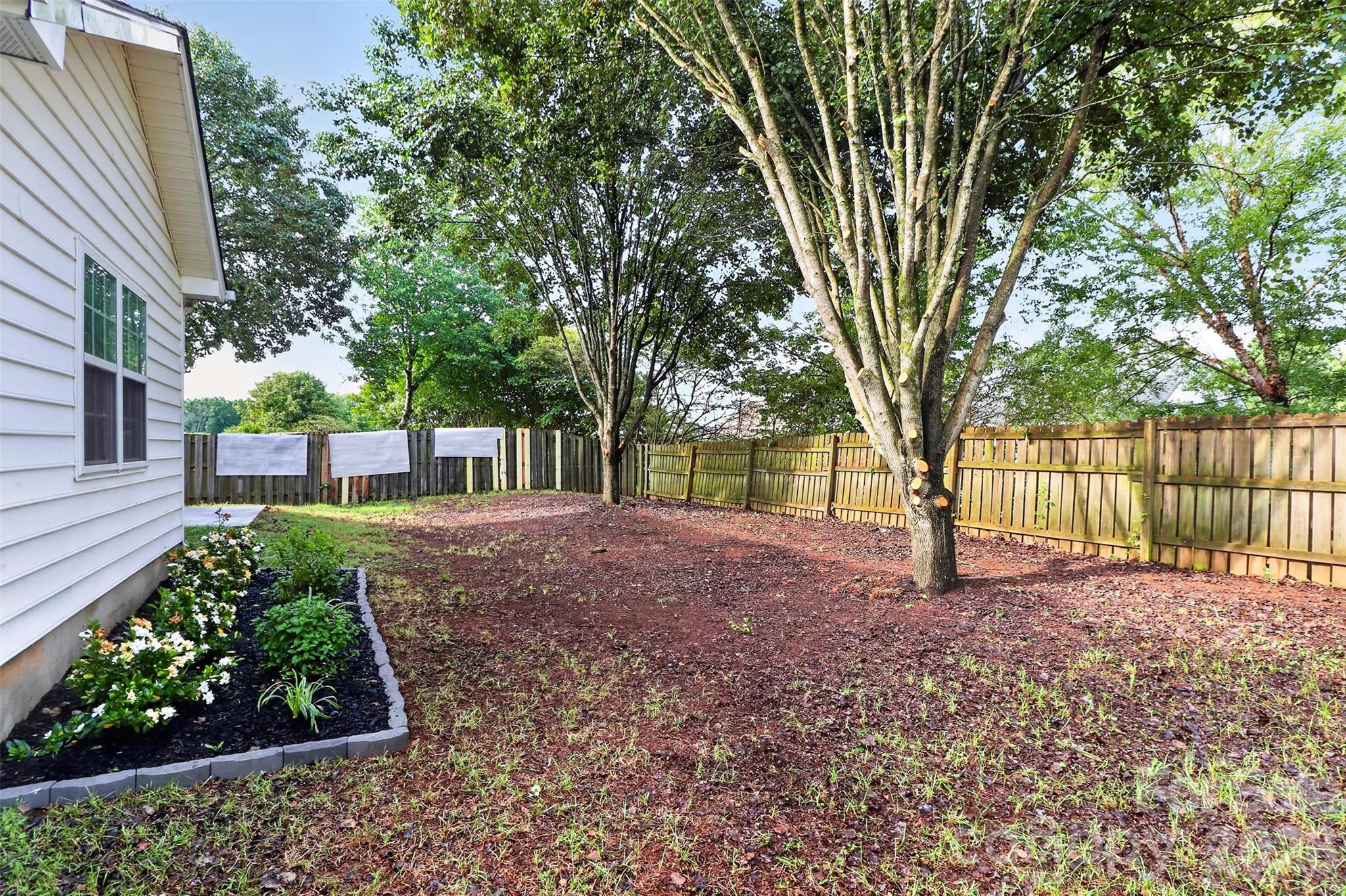 1194 Tufton Place NW — Concord