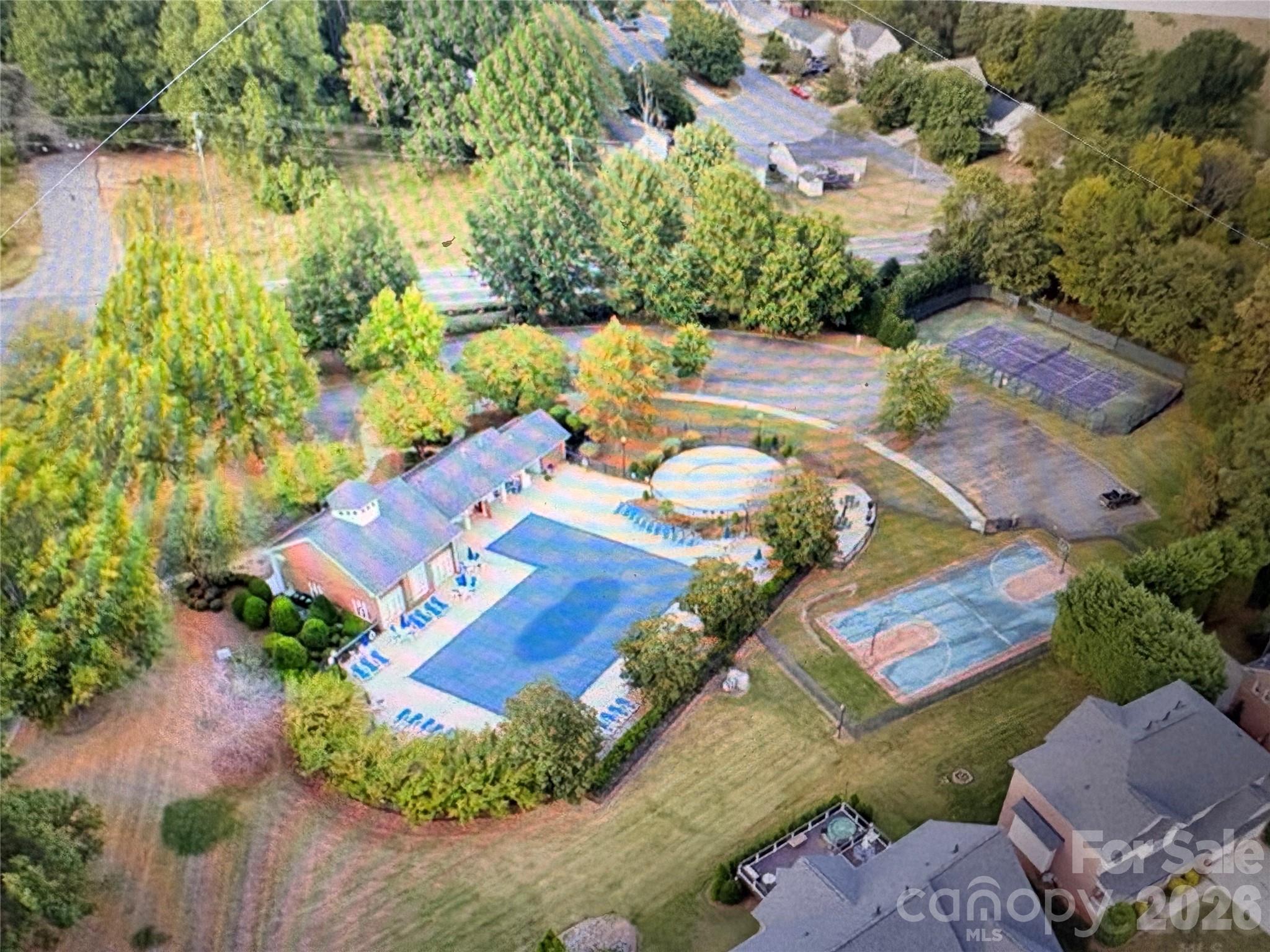 1194 Tufton Place NW — Concord