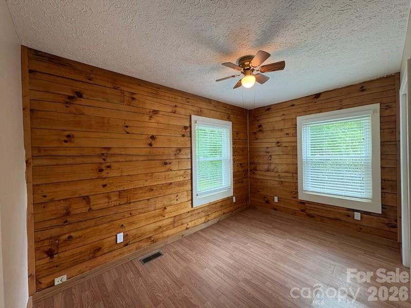9064 Wildflower Lane — Newland