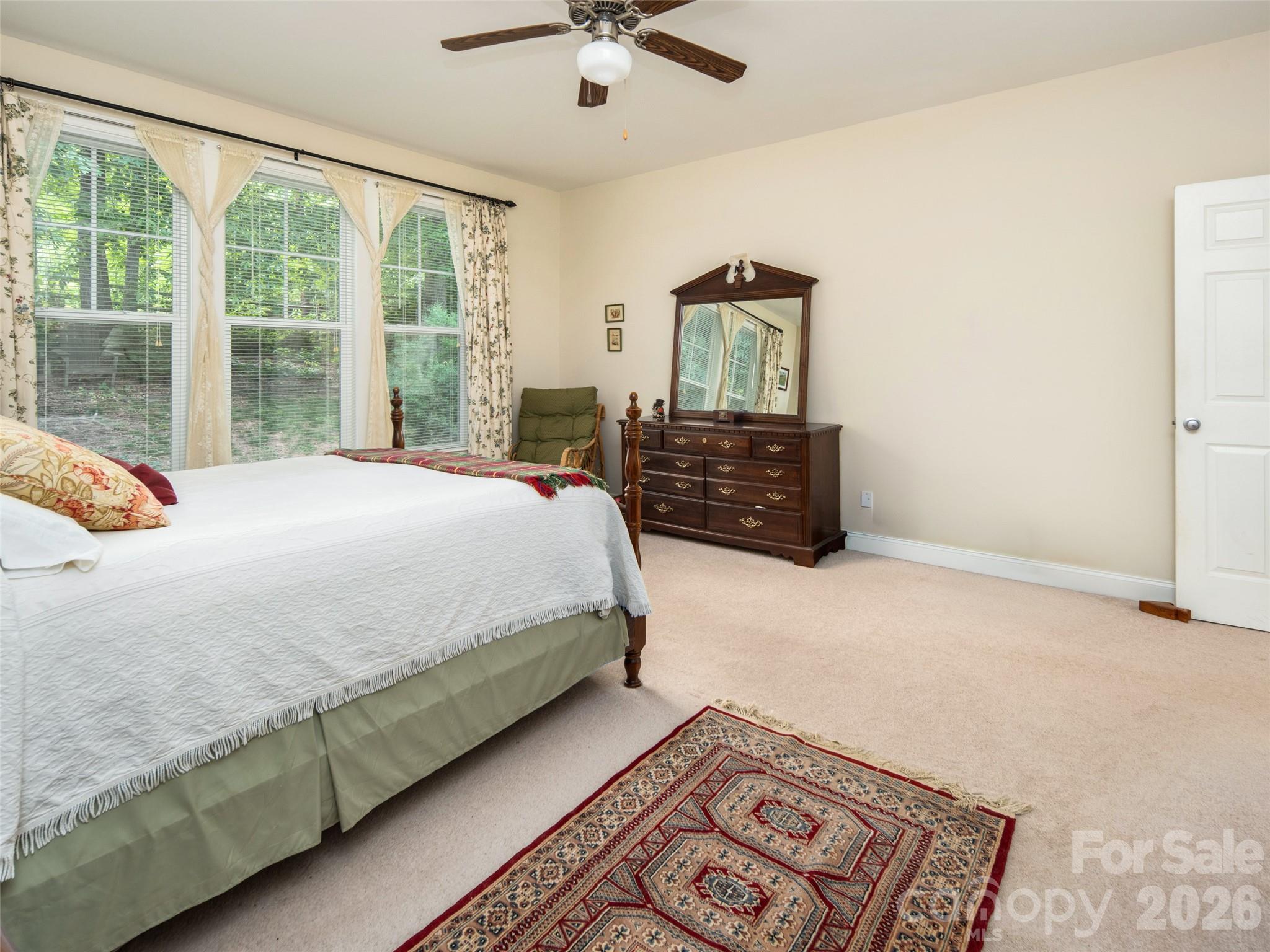 541 Welsh Partridge Circle — Biltmore Lake