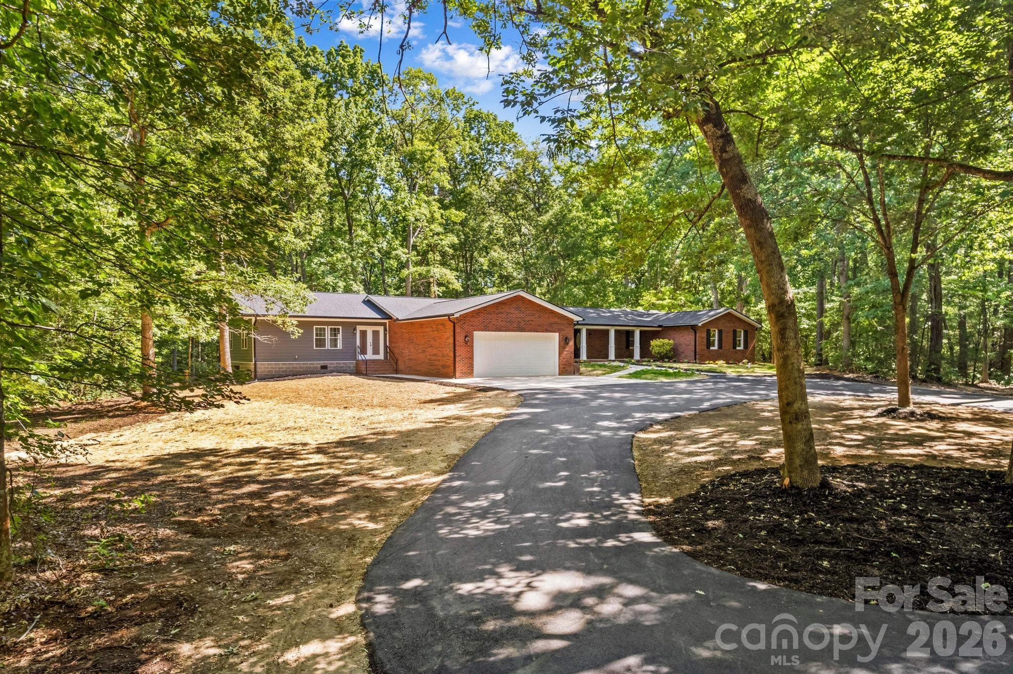 4455 Moose Road — China Grove