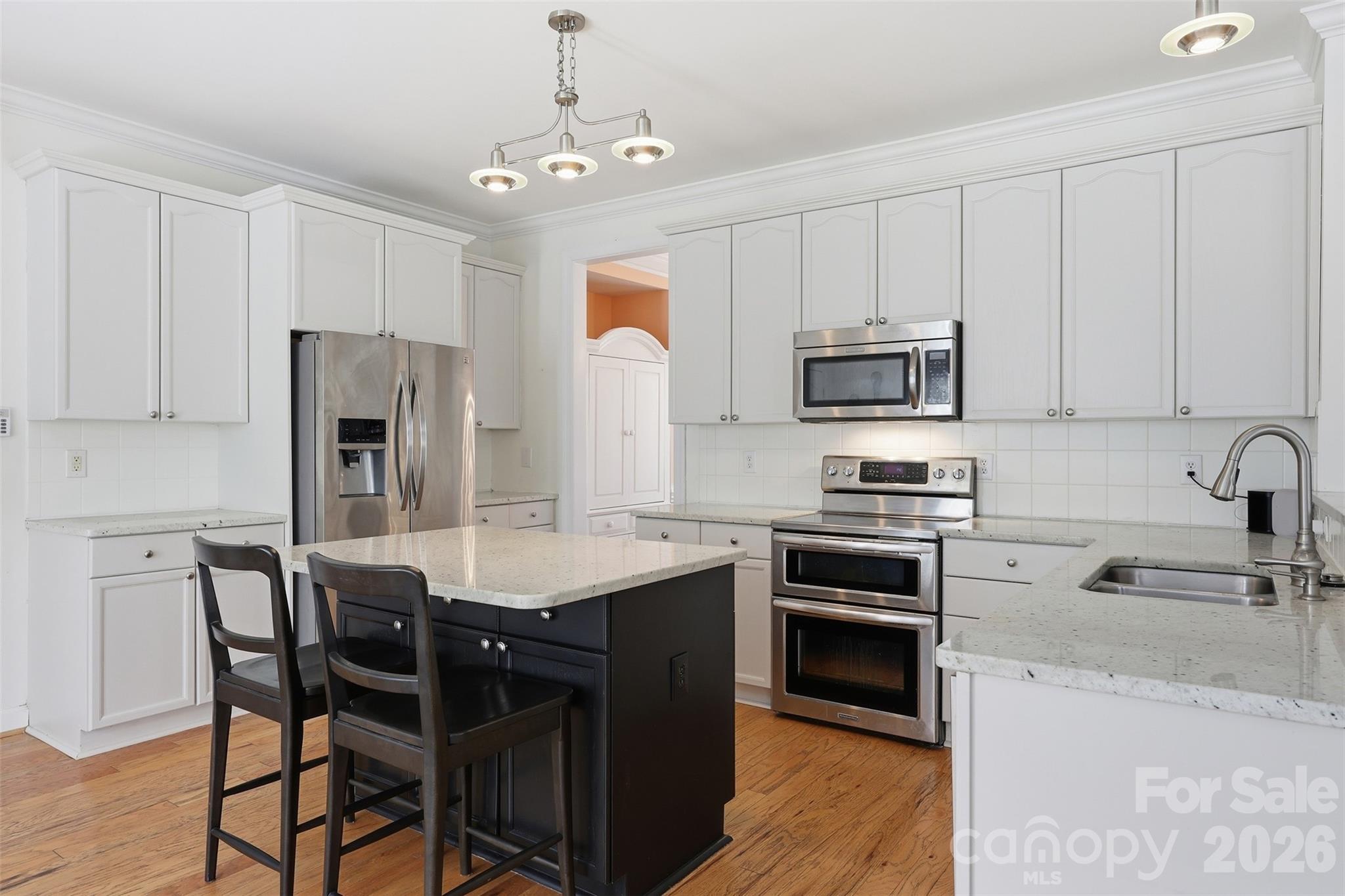 8526 Wren Creek Drive — Charlotte