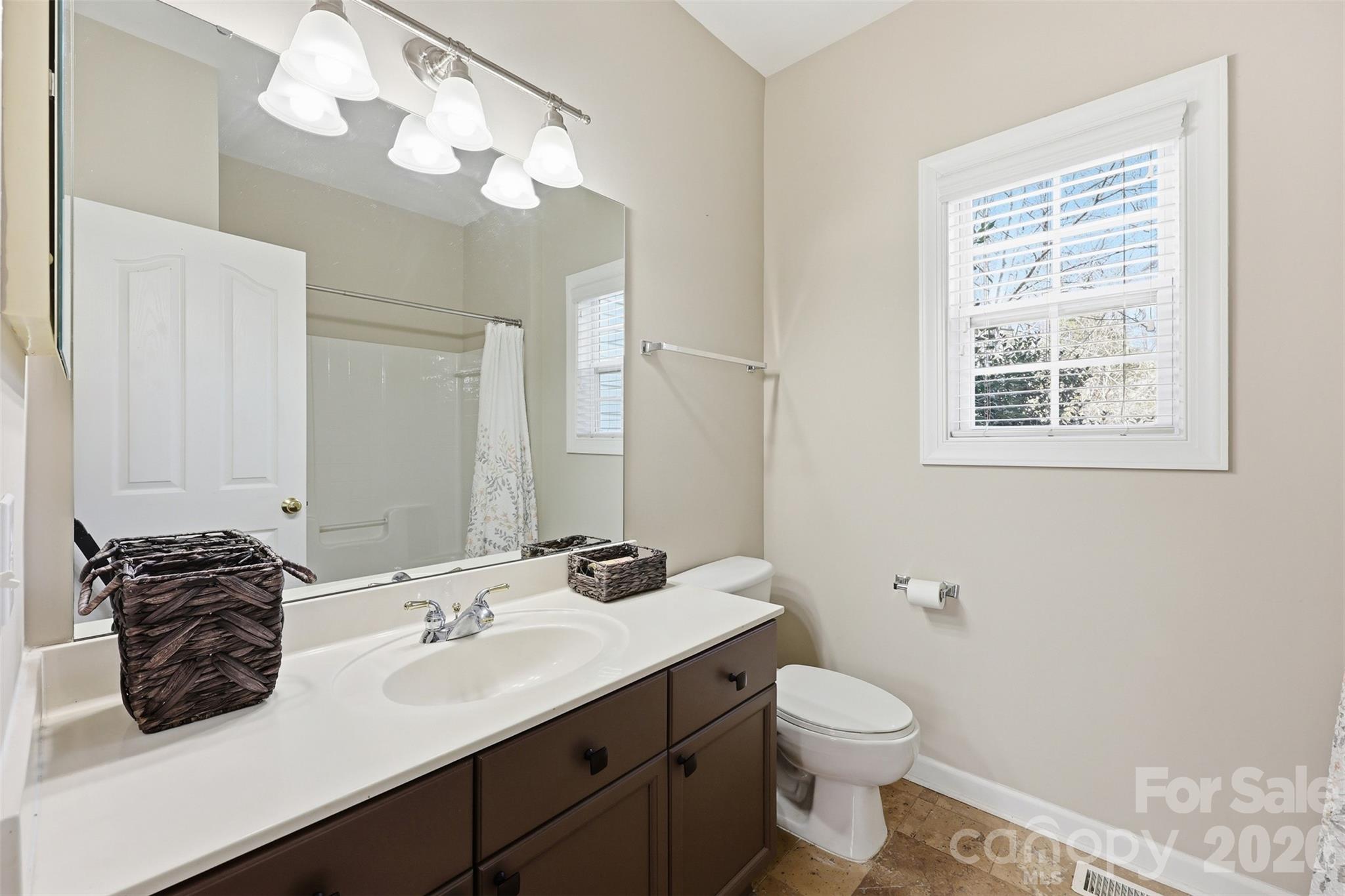 8526 Wren Creek Drive — Charlotte