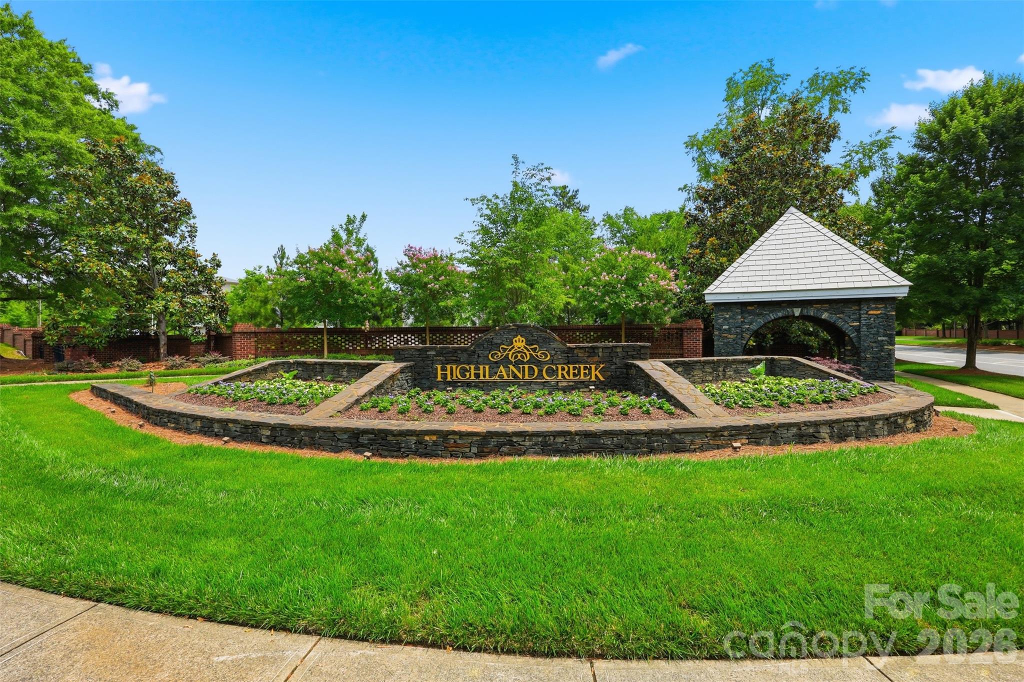 8526 Wren Creek Drive — Charlotte