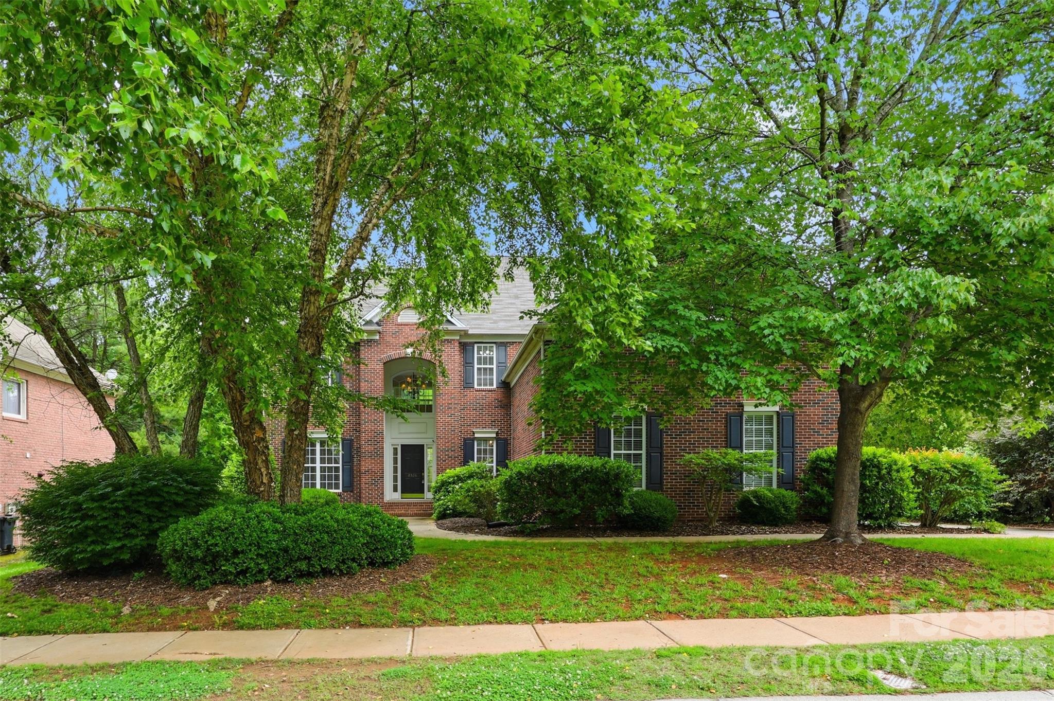 8526 Wren Creek Drive — Charlotte