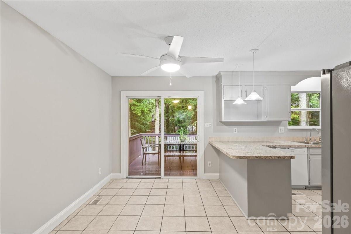 7301 Park Vista Circle — Charlotte