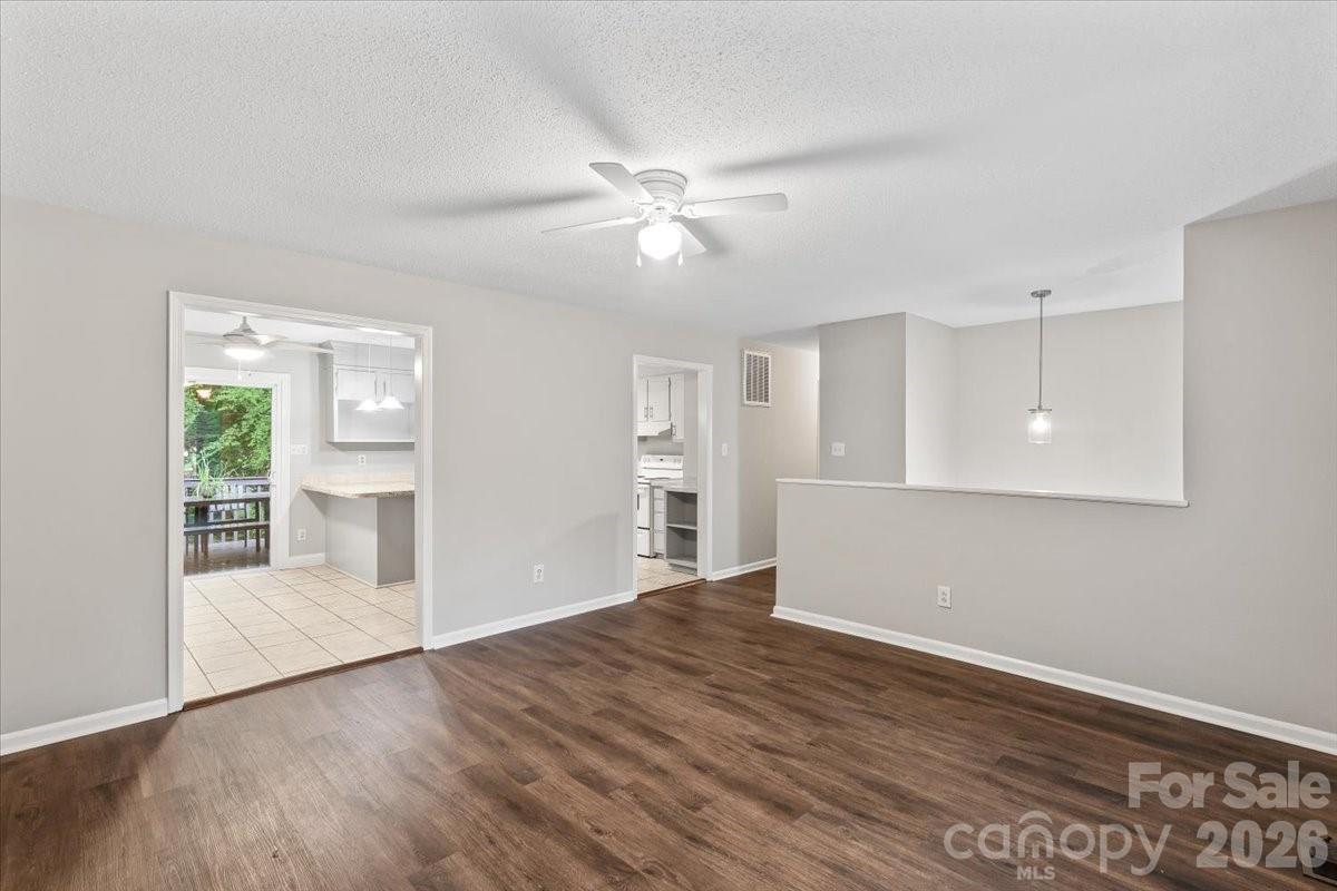 7301 Park Vista Circle — Charlotte