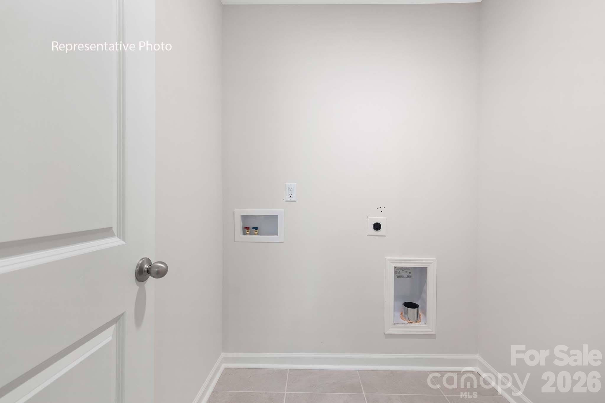 6184 Sylvan Drive — Denver
