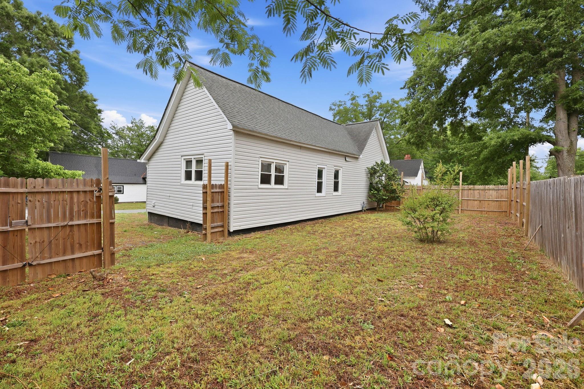 904 Mill Street — Albemarle