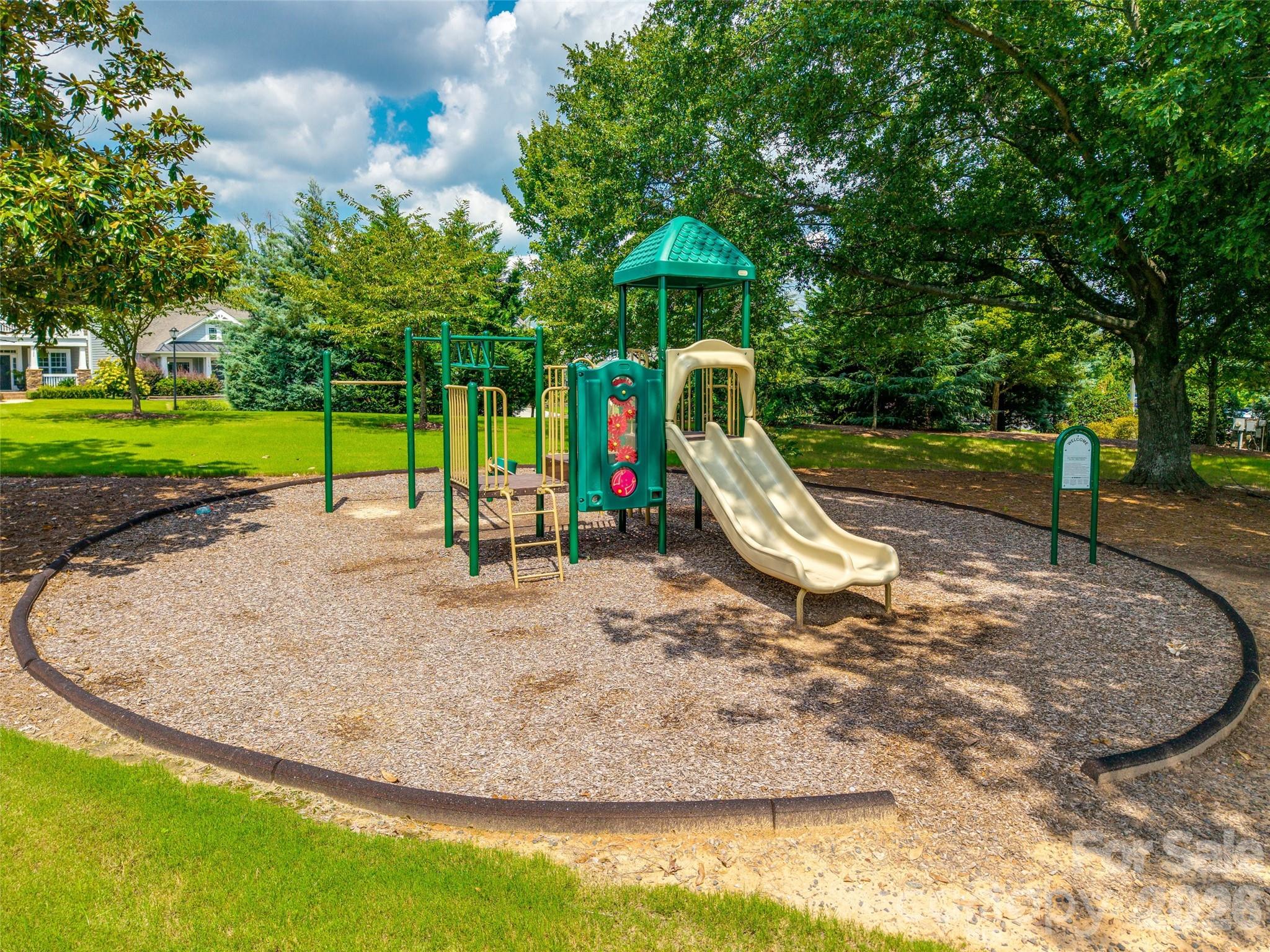 625 Amber Meadows Way — Tega Cay