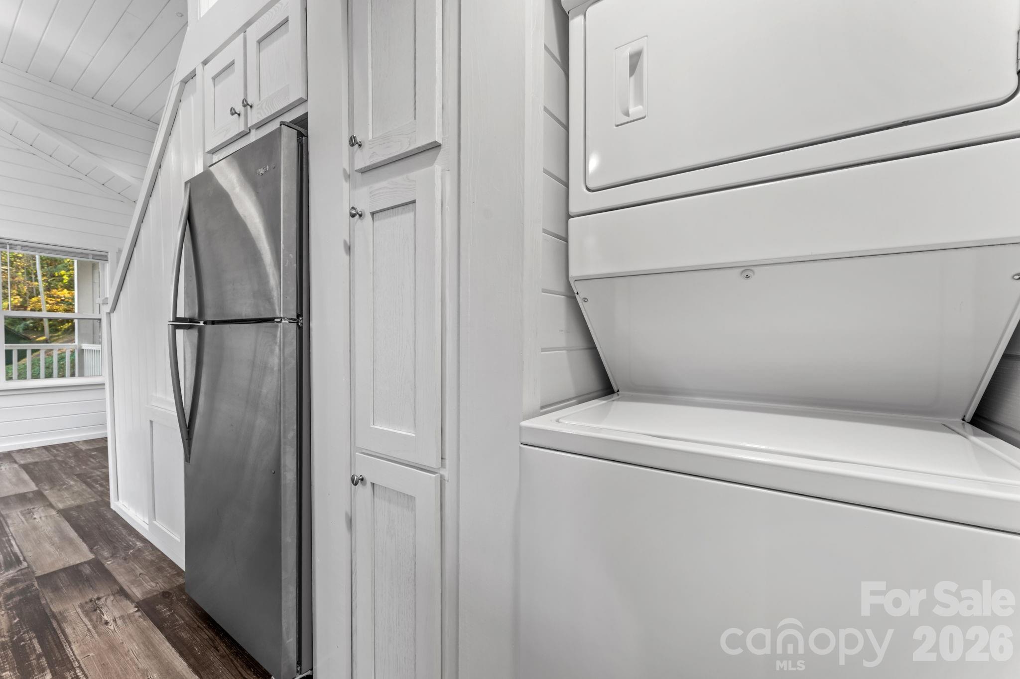 619 Kitchens Branch Road — Sylva