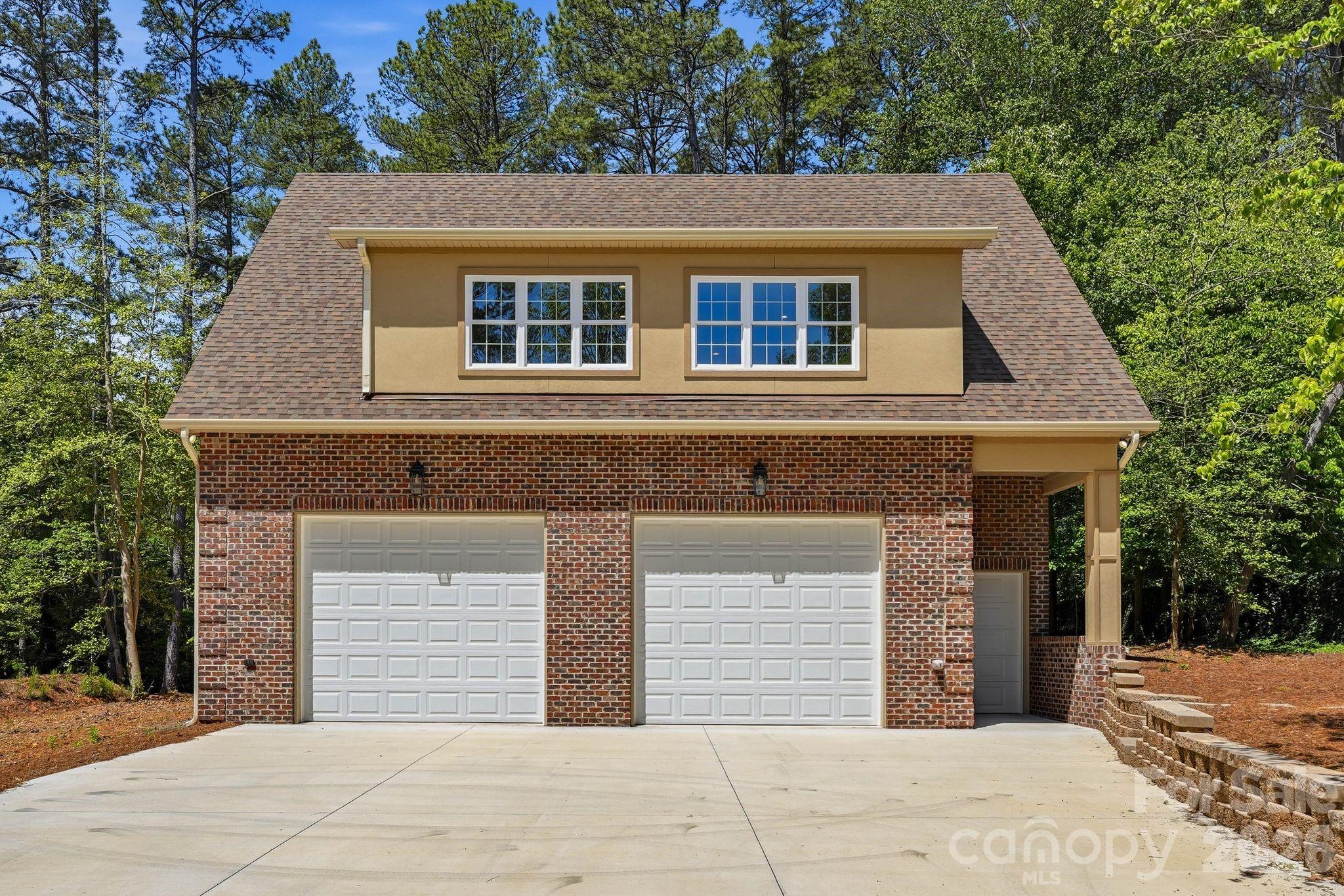 2605 Penngate Drive — Sherrills Ford