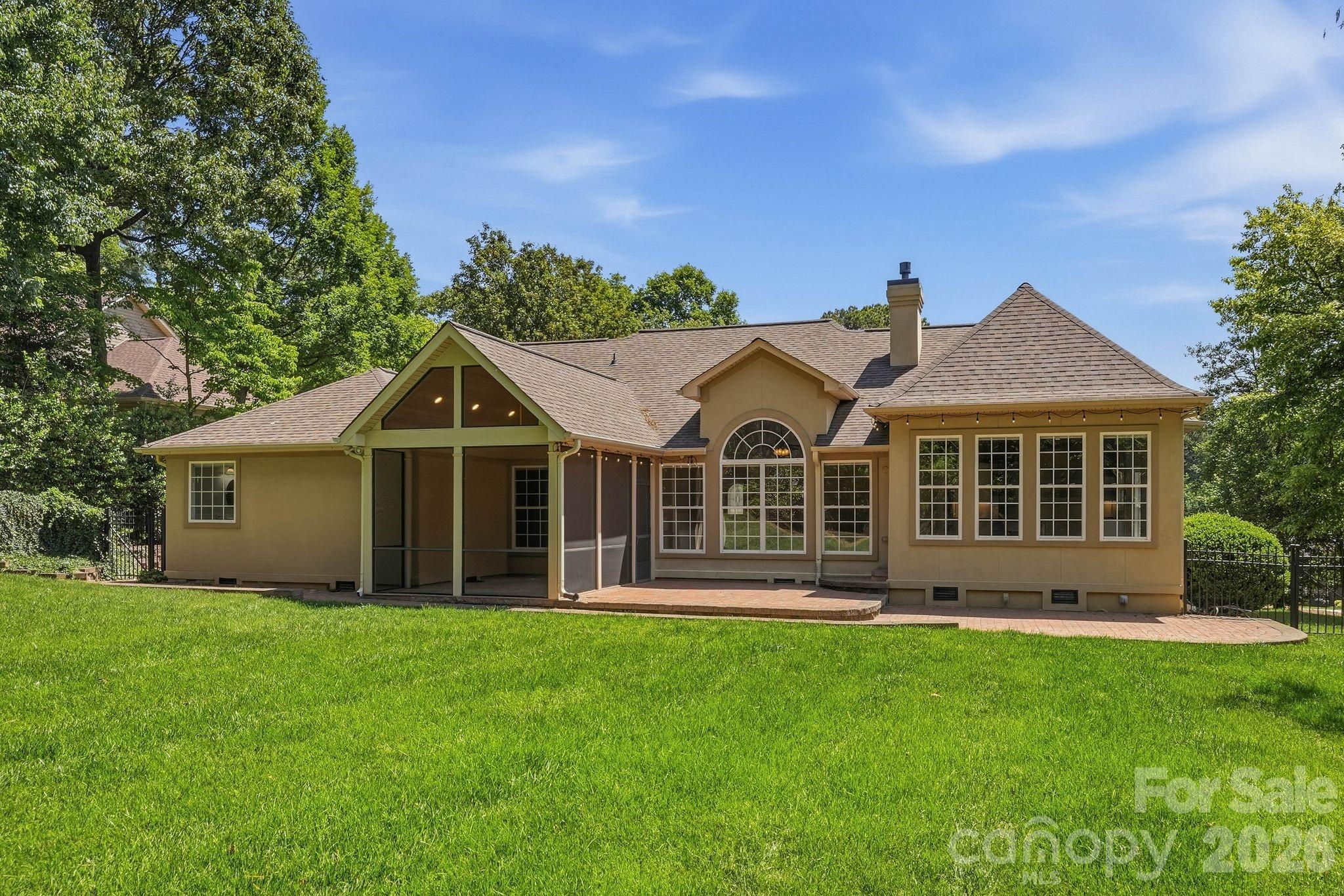 2605 Penngate Drive — Sherrills Ford