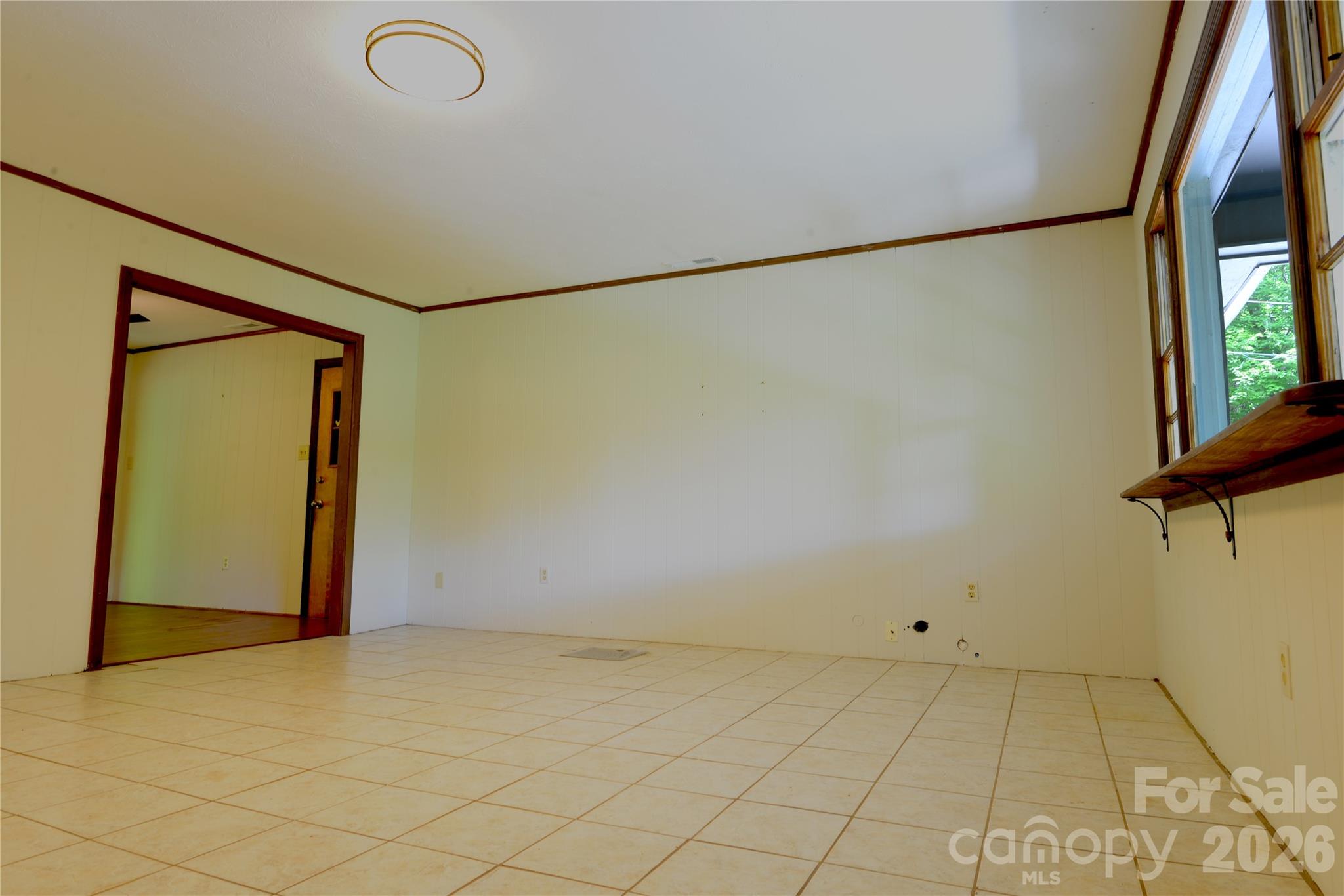 24 Sarabec Hill Road — Black Mountain