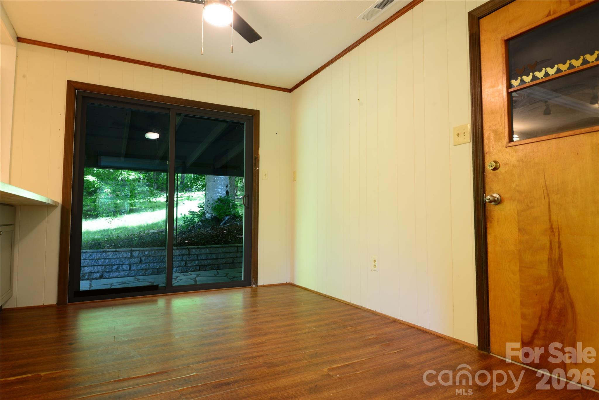 24 Sarabec Hill Road — Black Mountain